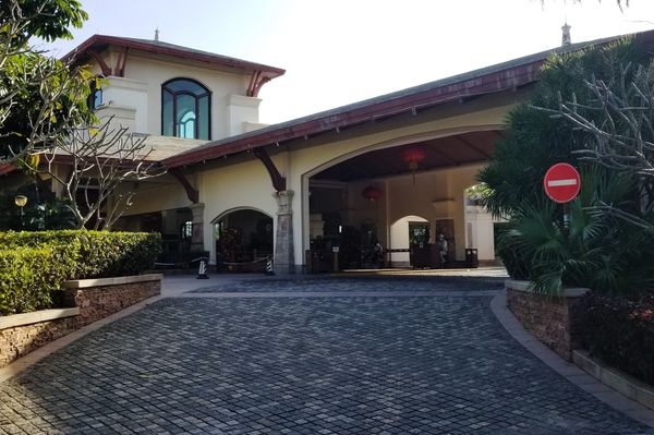 Jack Ma choi golf tai Trung Quoc anh 2