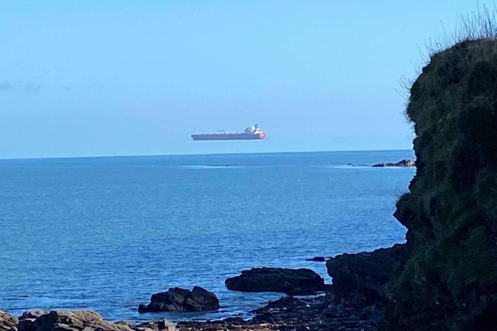 Tau lo lung tai Anh anh 1