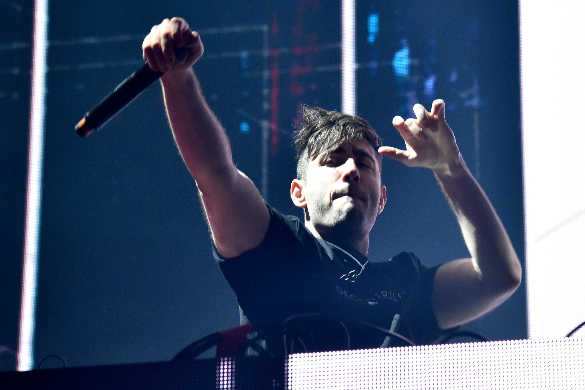 Trao luu NFT tren the gioi anh 3