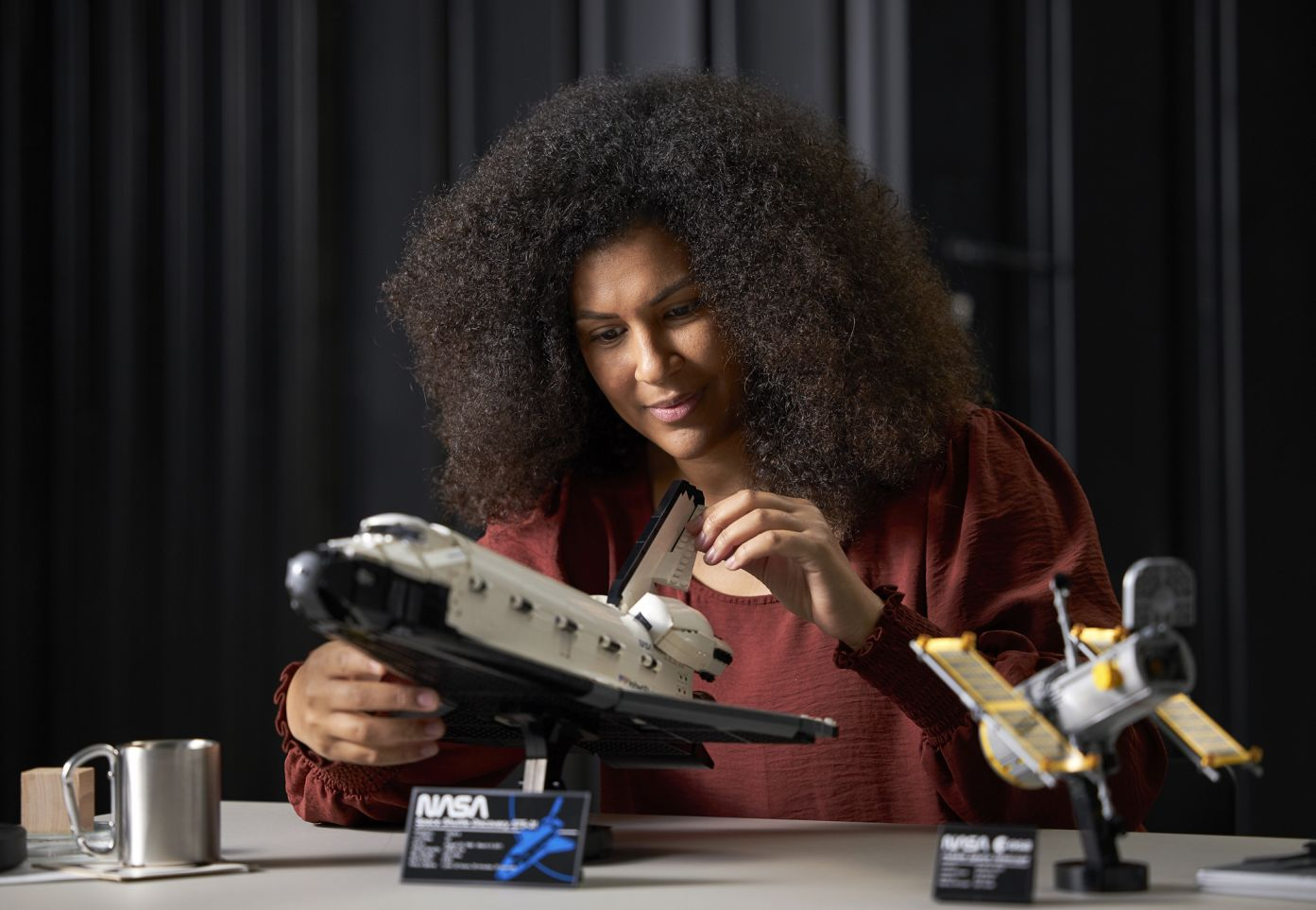 Mo hinh tau con thoi Discovery anh 9