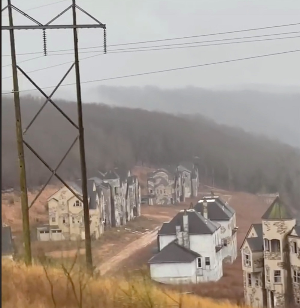 biet thu bo hoang gay sot anh 2