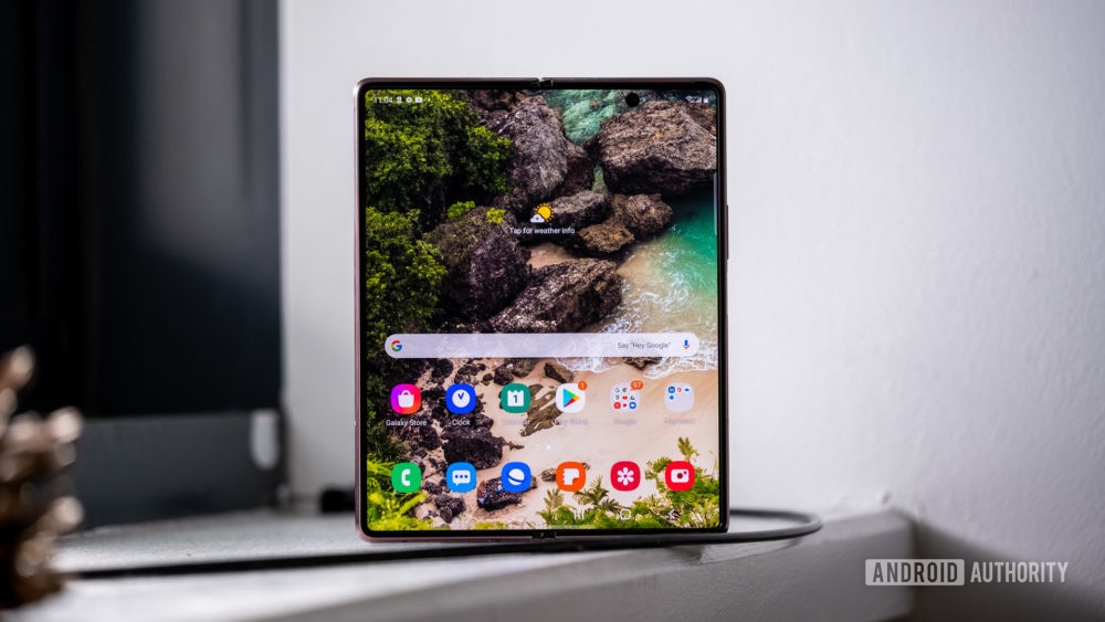 Samsung sap ra mat Galaxy Z Fold3 anh 1