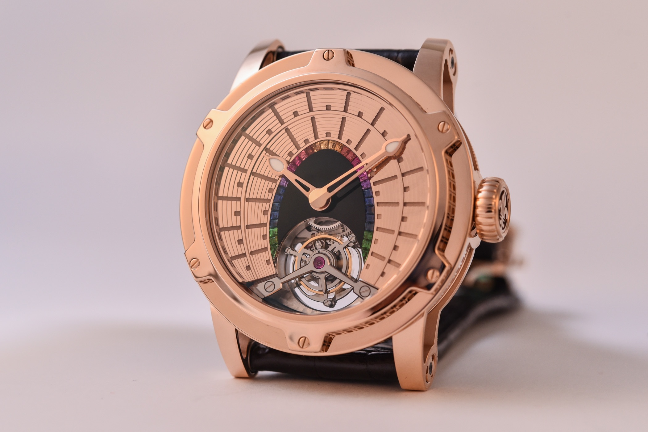 Dong ho 8 ky quan the gioi anh 3