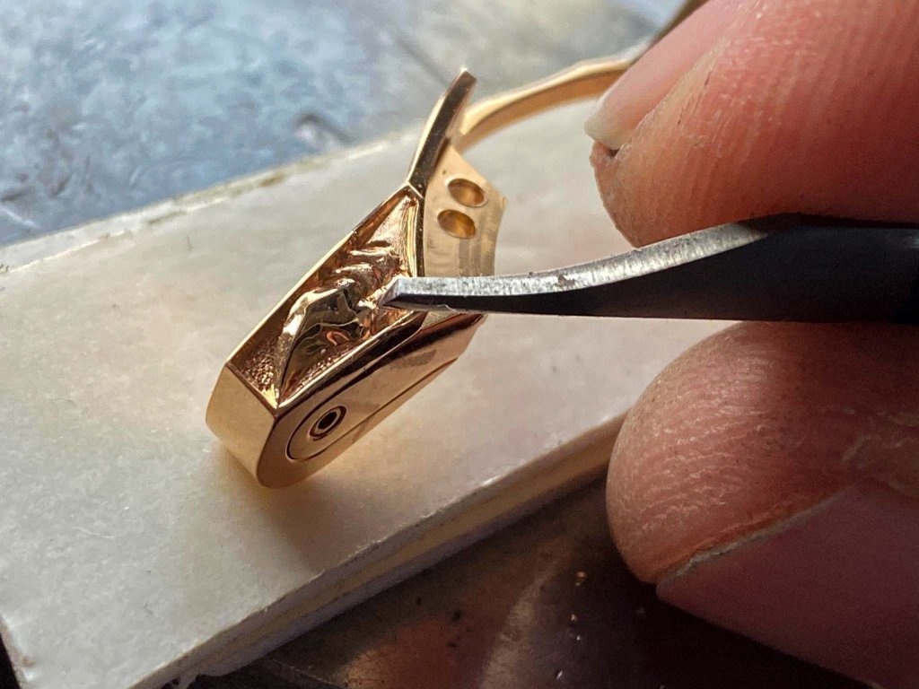 Đồng hồ 8 kỳ quan thế giới ảnh 15 Dong ho 8 ky quan the gioi anh 15