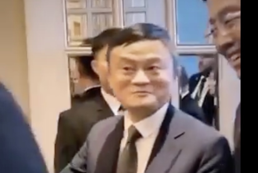Jack Ma xuat hien trong cuoc hop cua Ant Group tai Bac Kinh hinh anh
