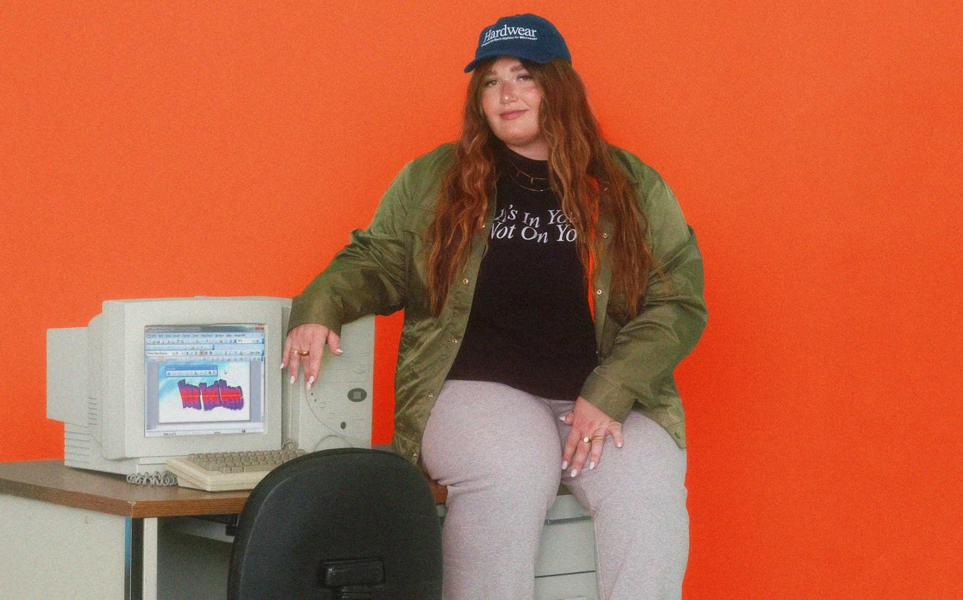 Microsoft ban ao thun in hinh nen Windows XP anh 5