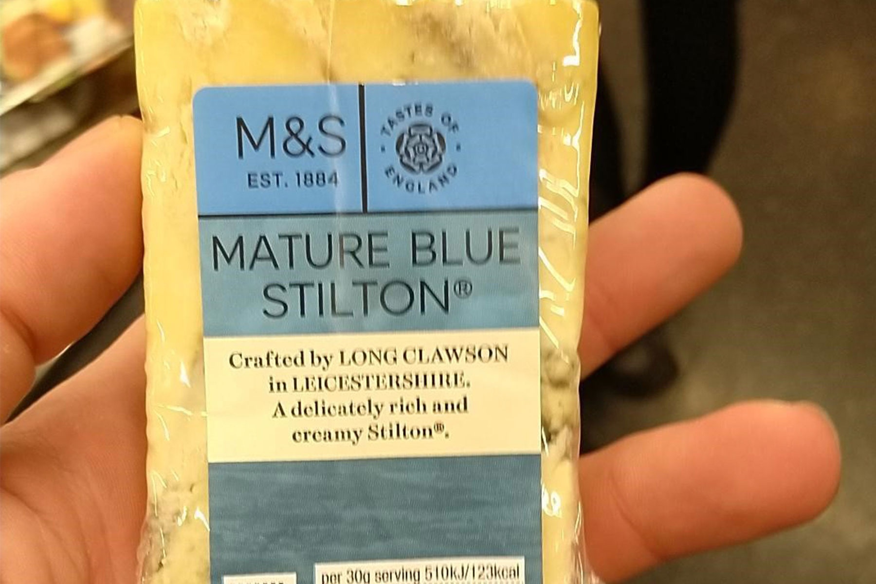 Canh sat bat duoc toi pham nho anh chup mieng pho mai hinh anh