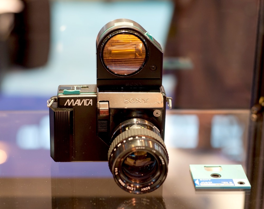 Steven Sasson cha de camera ky thuat so anh 3