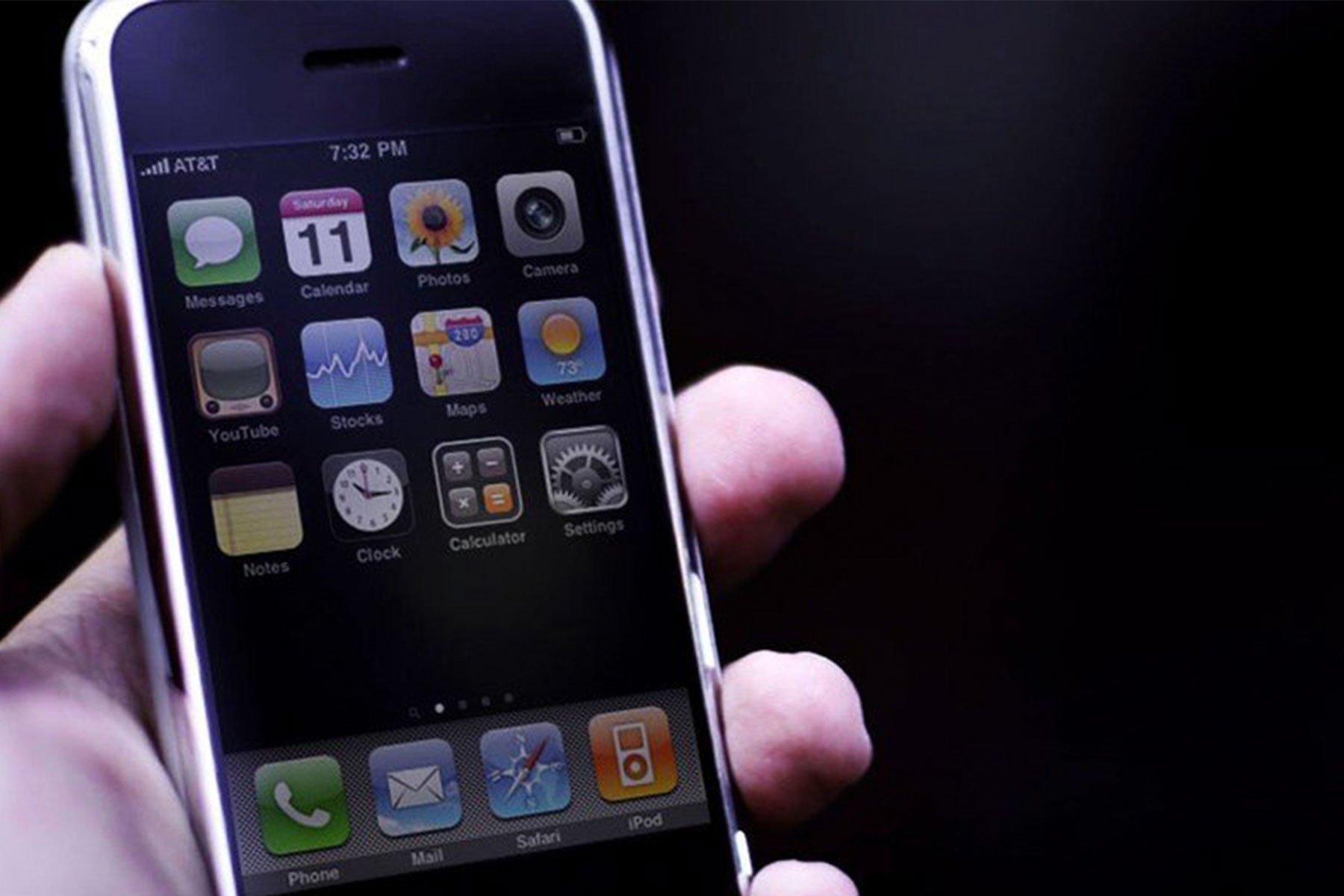 Cach cai ung dung len iPhone truoc khi co App Store hinh anh