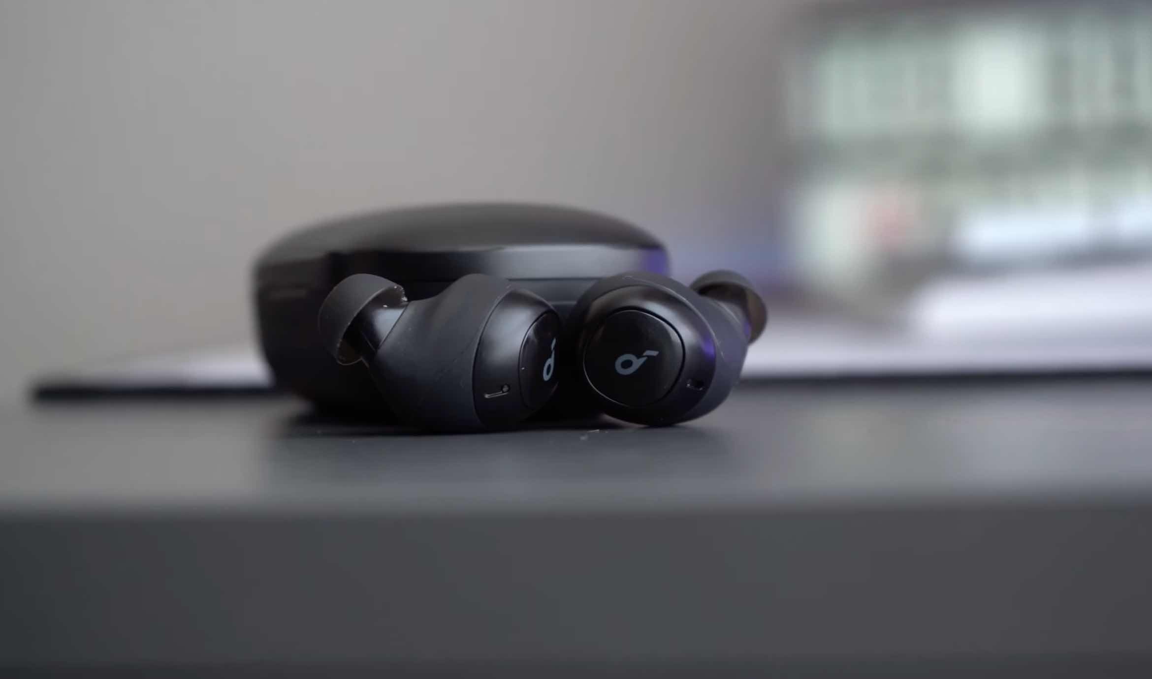 Tu van tai nghe khong day gia re anh 4