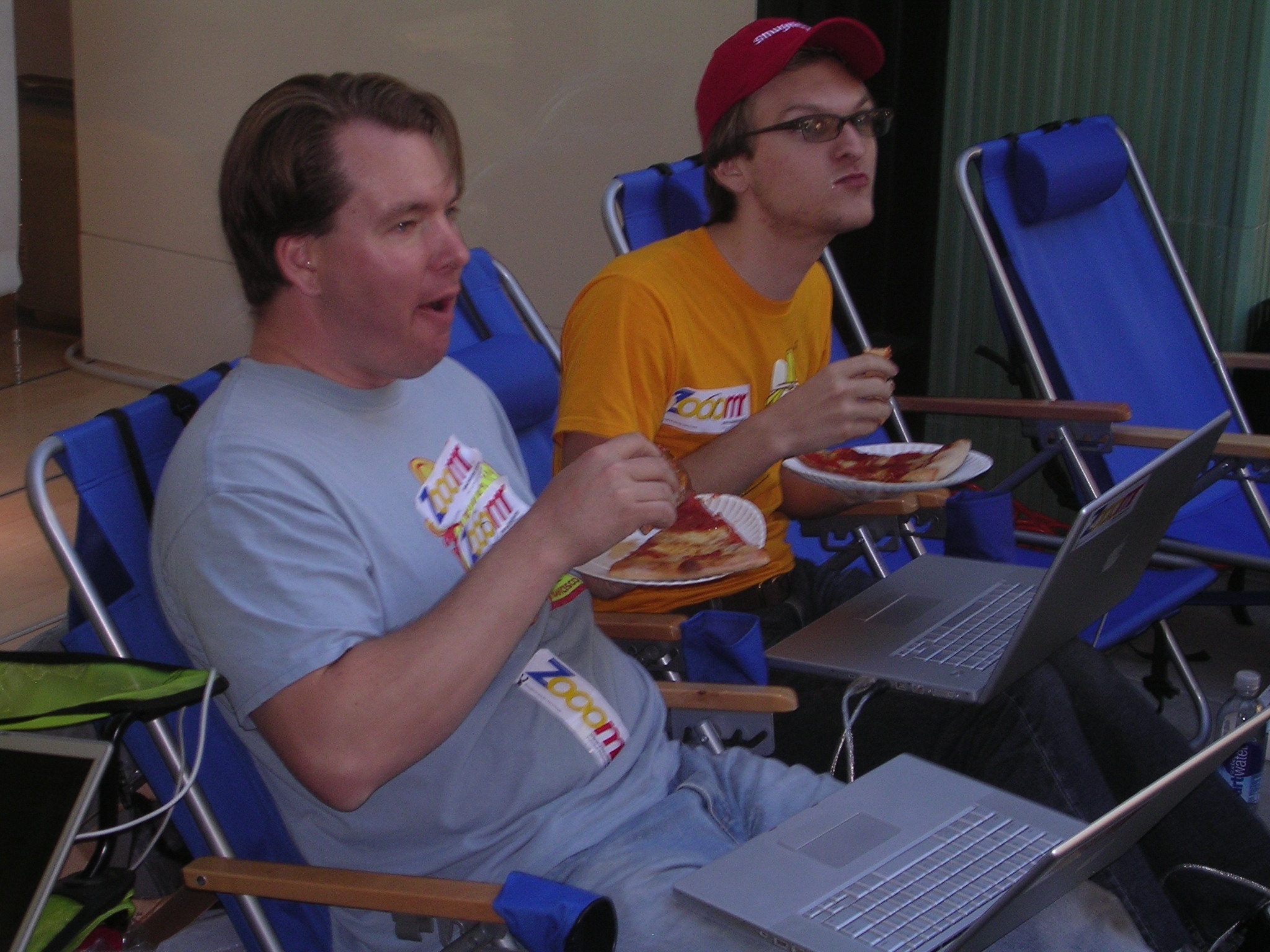 Hinh anh mo ban iPhone 2007 anh 8