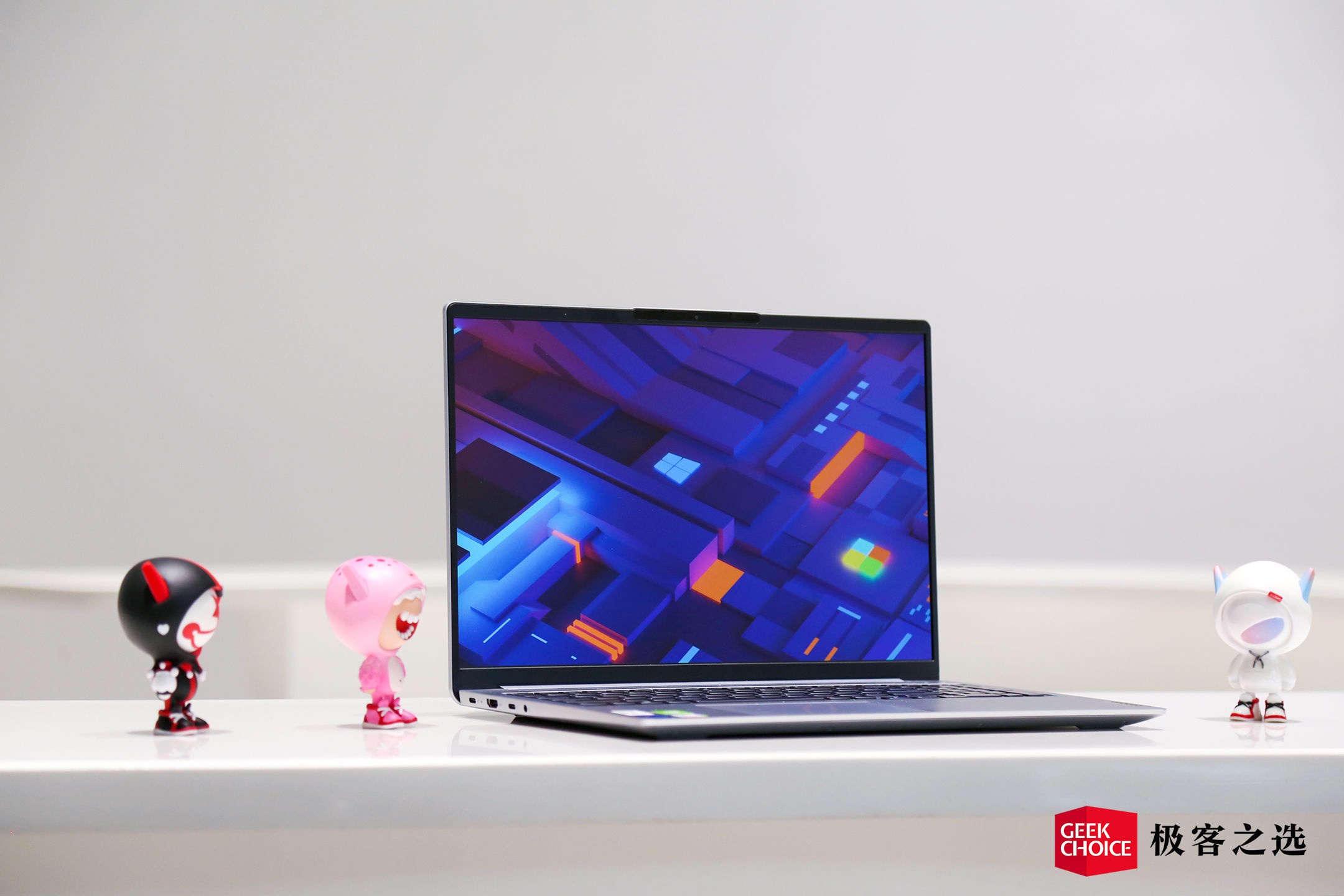 Laptop noi dia Trung Quoc anh 3