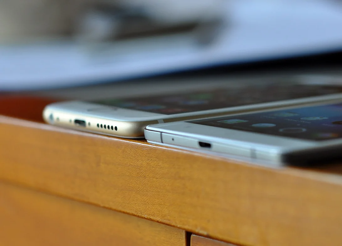 Smartphone bo cong 3, 5 mm anh 7