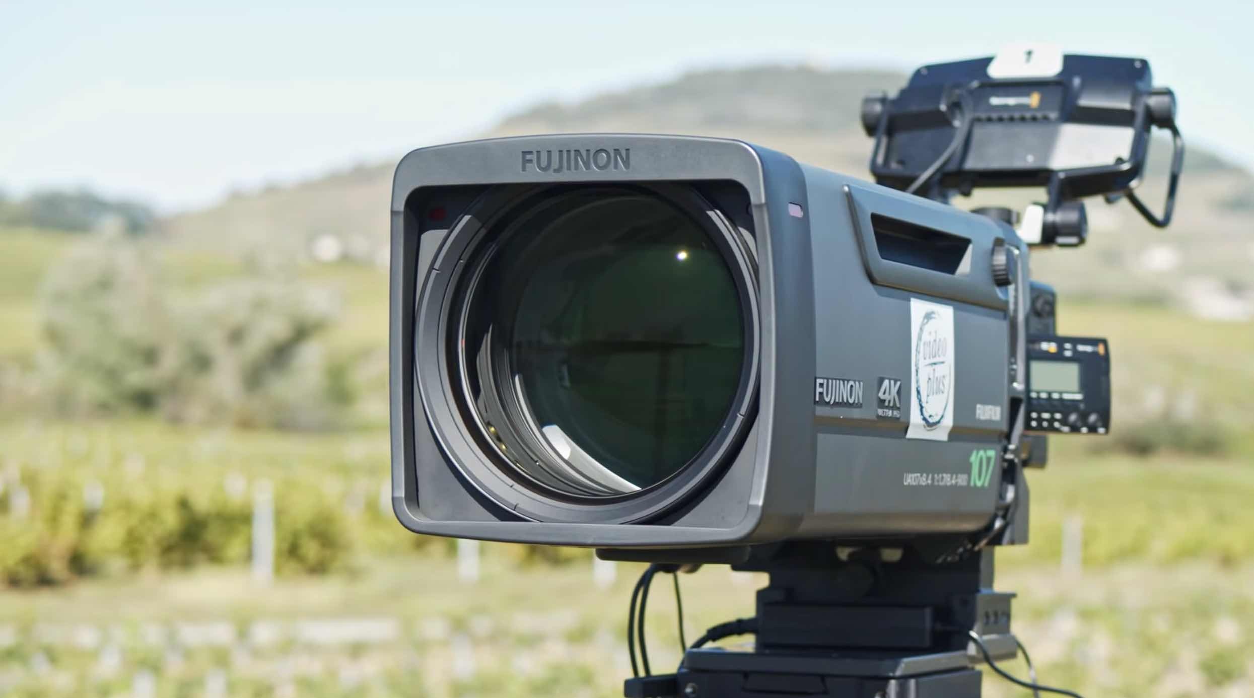 Camera truyen hinh lon va dat anh 3