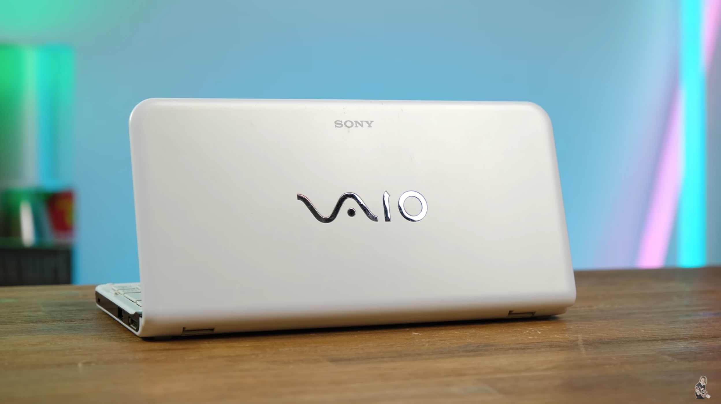 Laptop Sony VAIO P anh 1