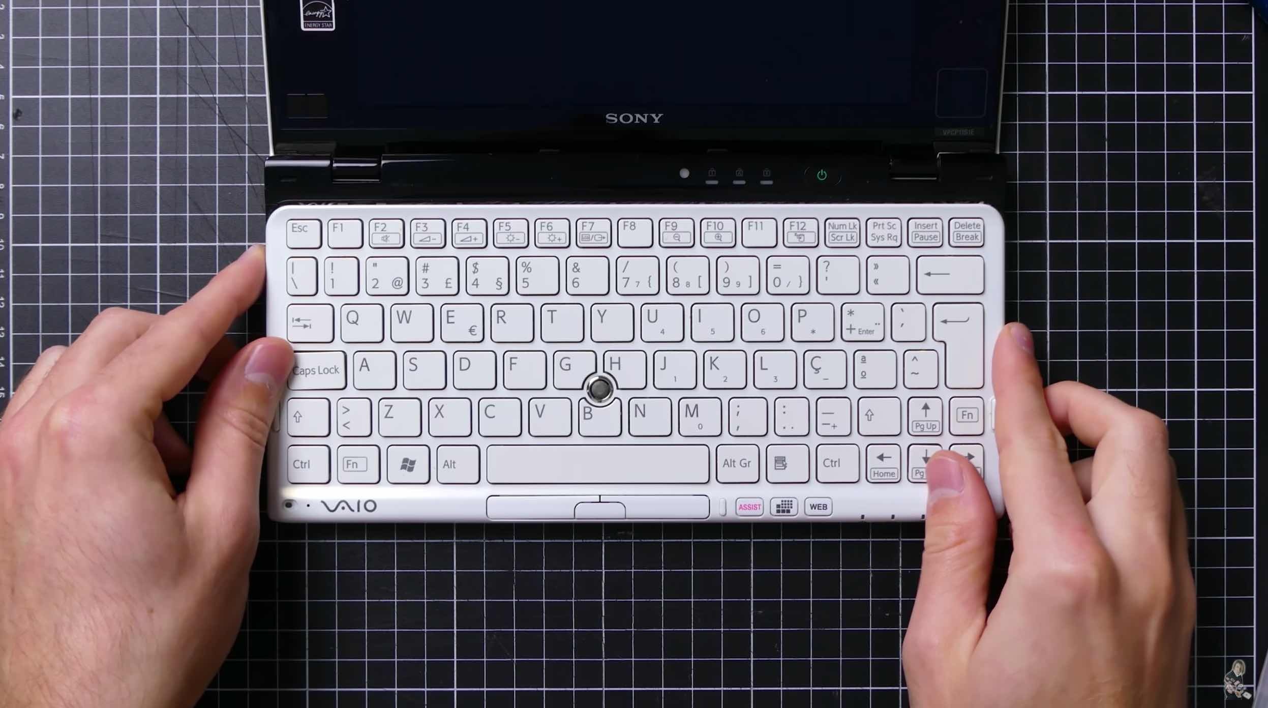 Laptop Sony VAIO P anh 8