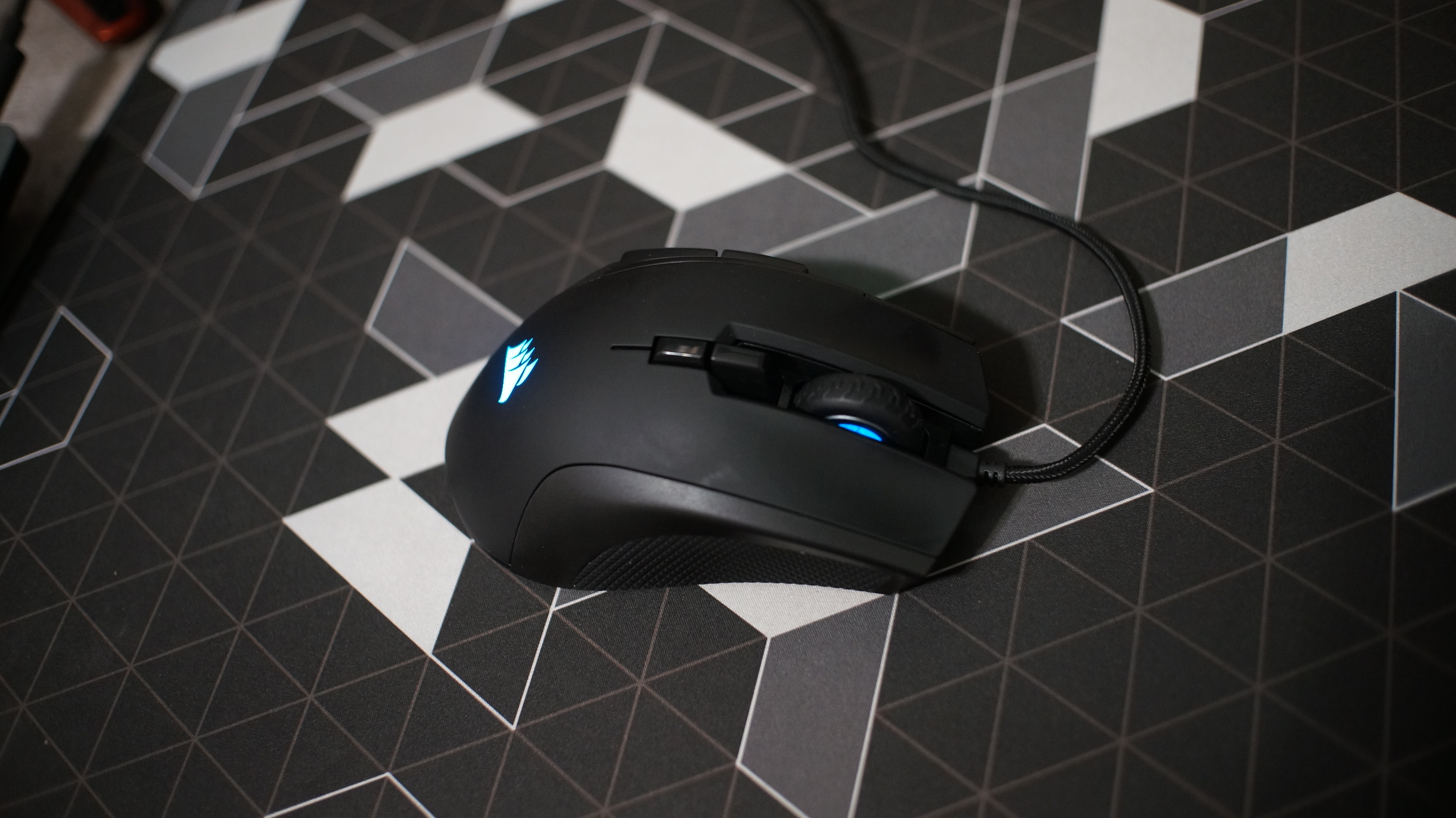 Tu van chuot choi game gia re anh 2