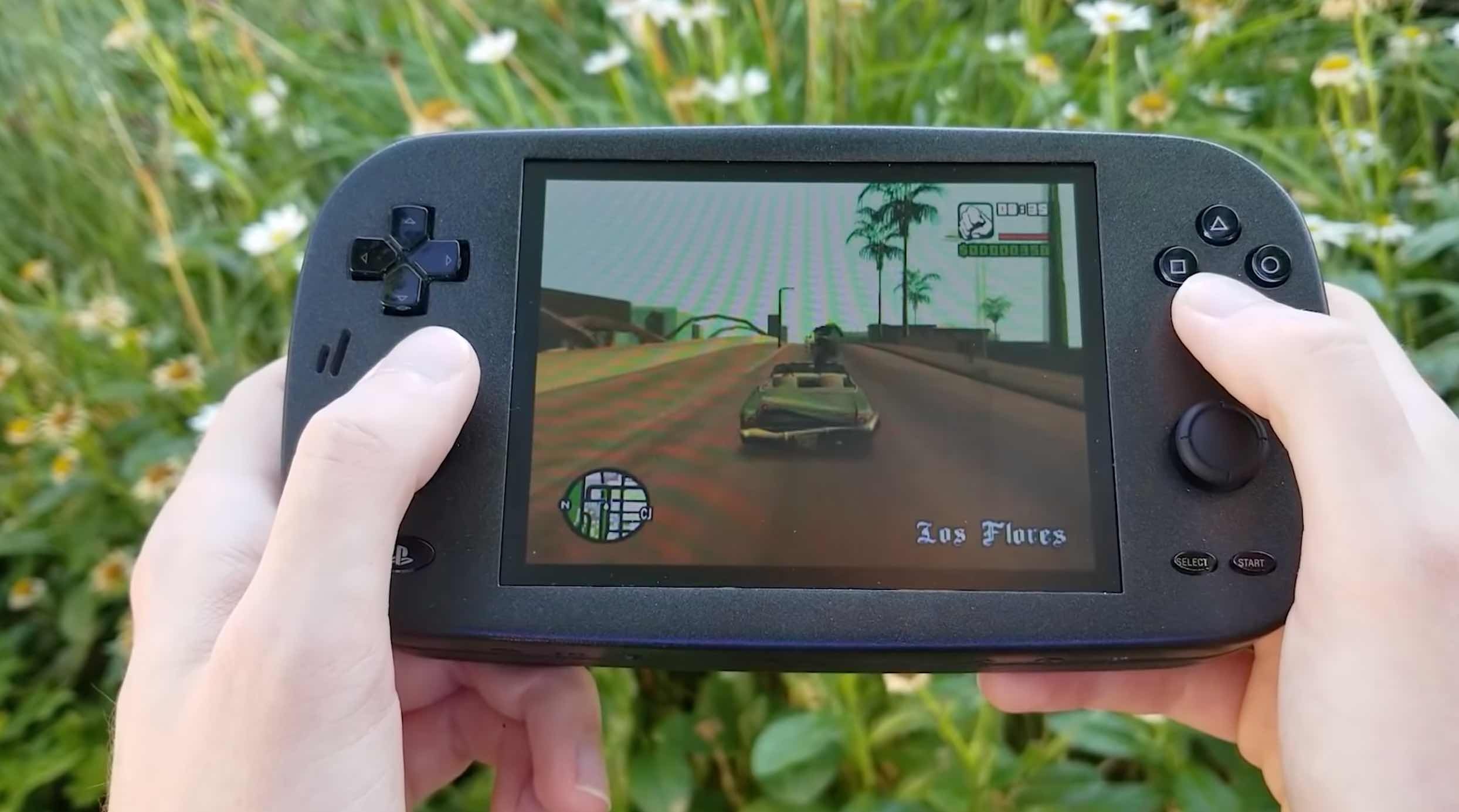 Bien PlayStation 2 thanh may choi game cam tay anh 1