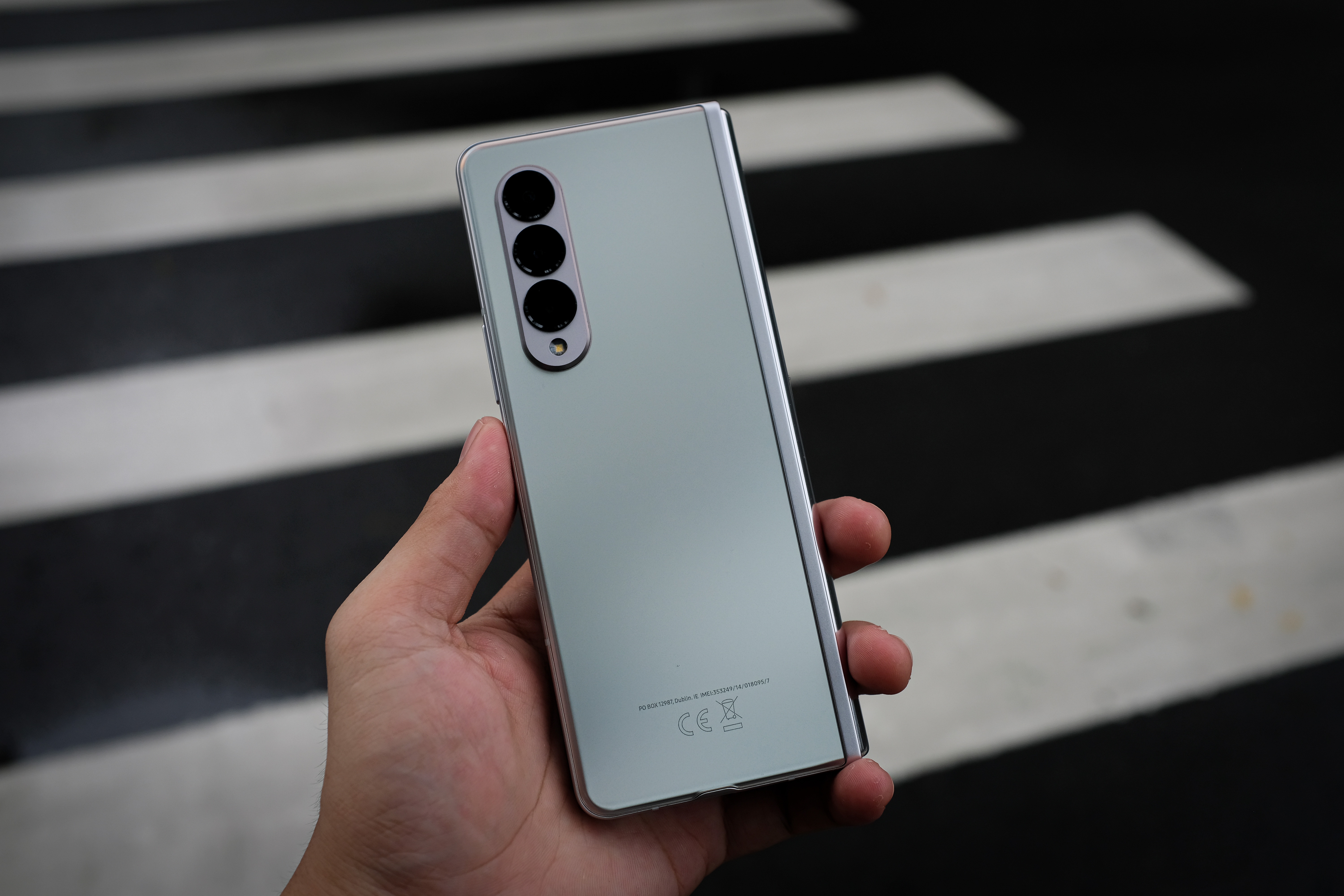 Tren tay Samsung Galaxy Z Fold3 anh 12