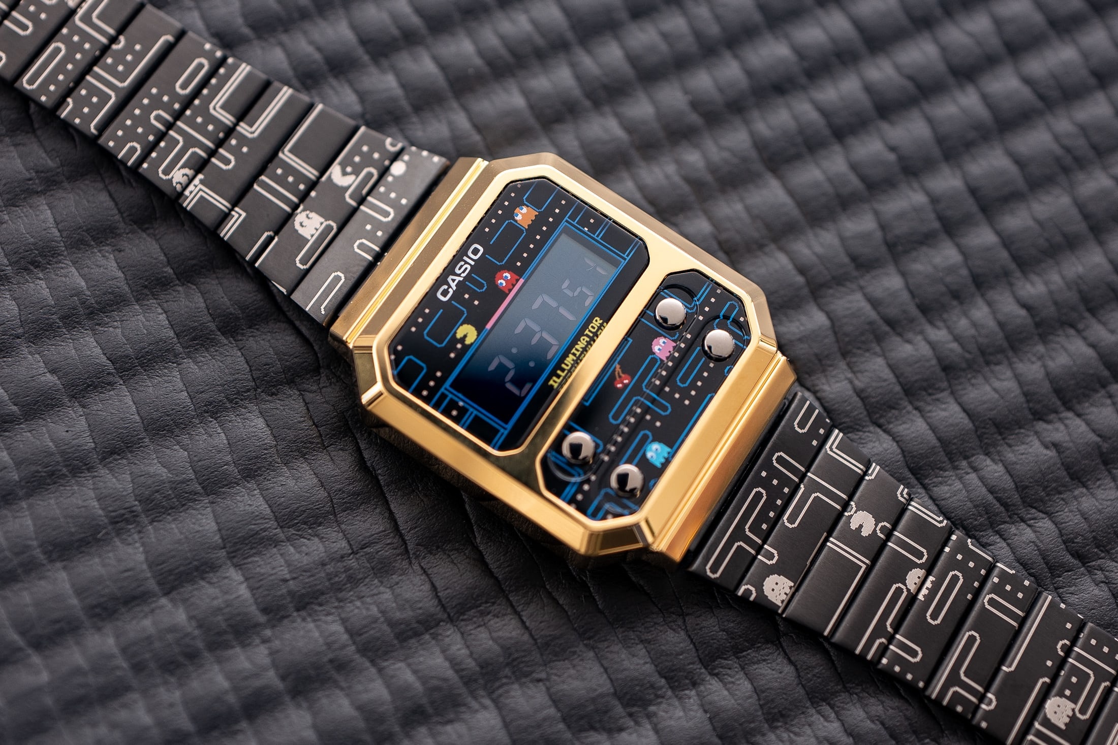 Tren tay dong ho Casio A100WEPC lay cam hung tu game tuoi tho anh 12