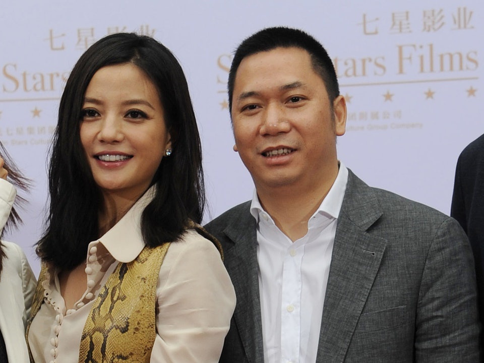 Jack Ma va Trieu Vy cung tra gia anh 4