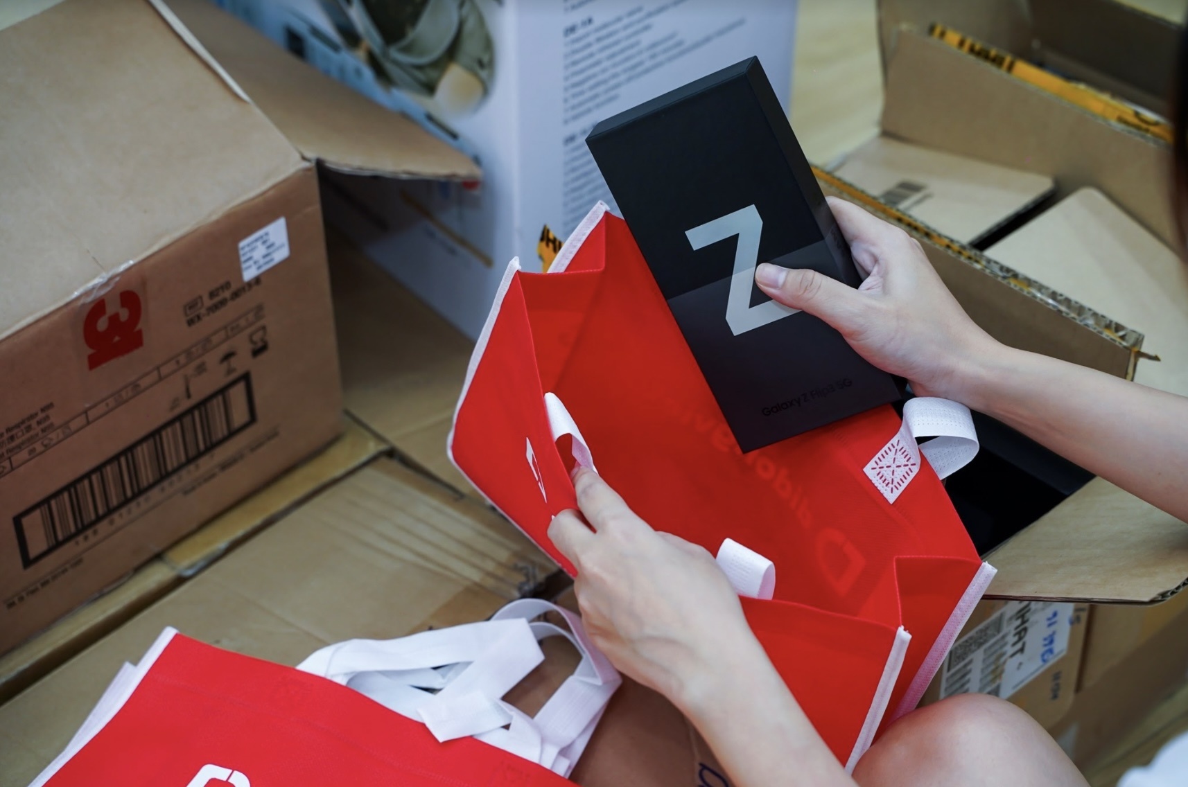 Samsung mo ban Galaxy Watch4 va Buds2 tai Viet Nam anh 3