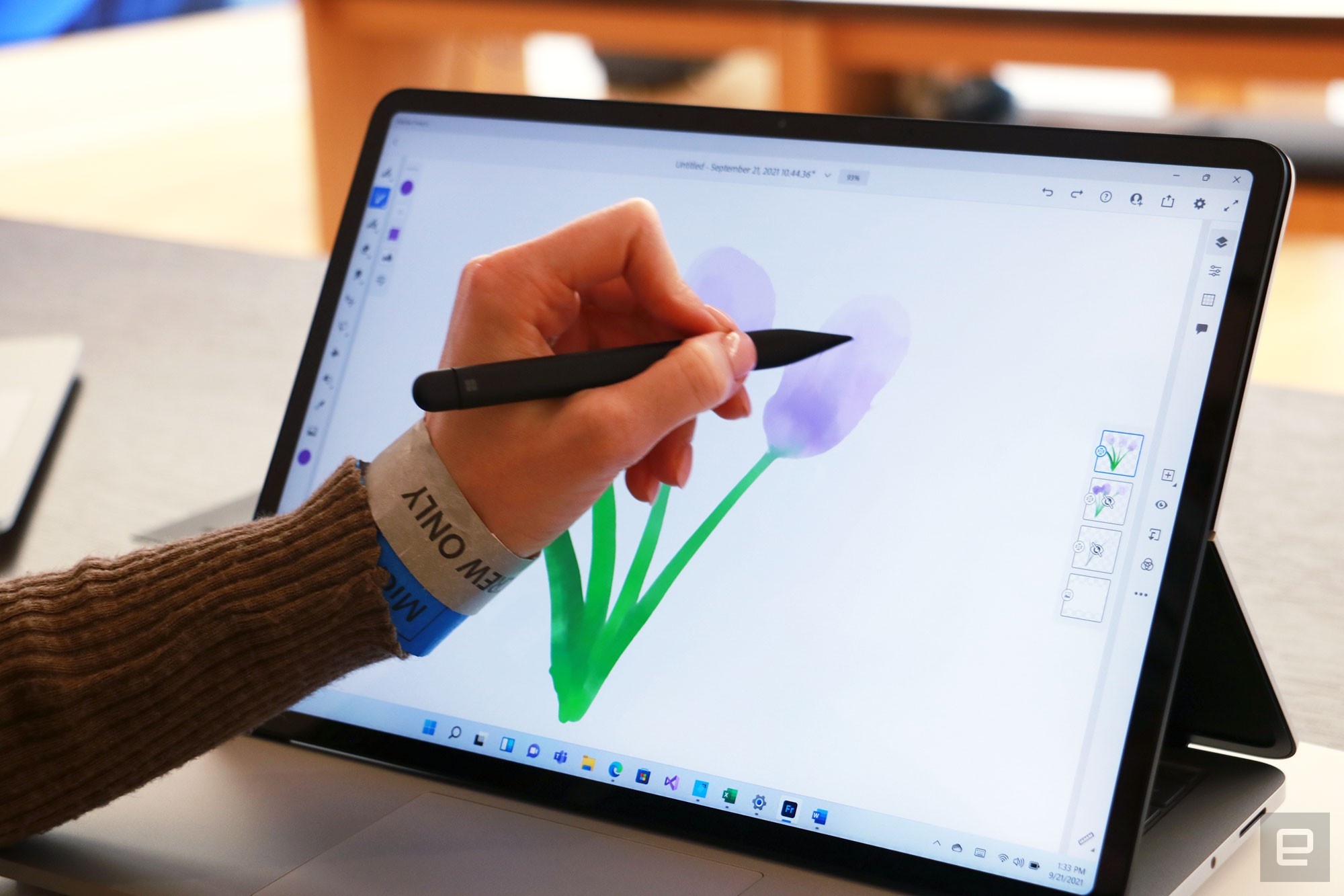 Microsoft ra mat Surface Laptop Studio va Surface Pro 8 anh 6