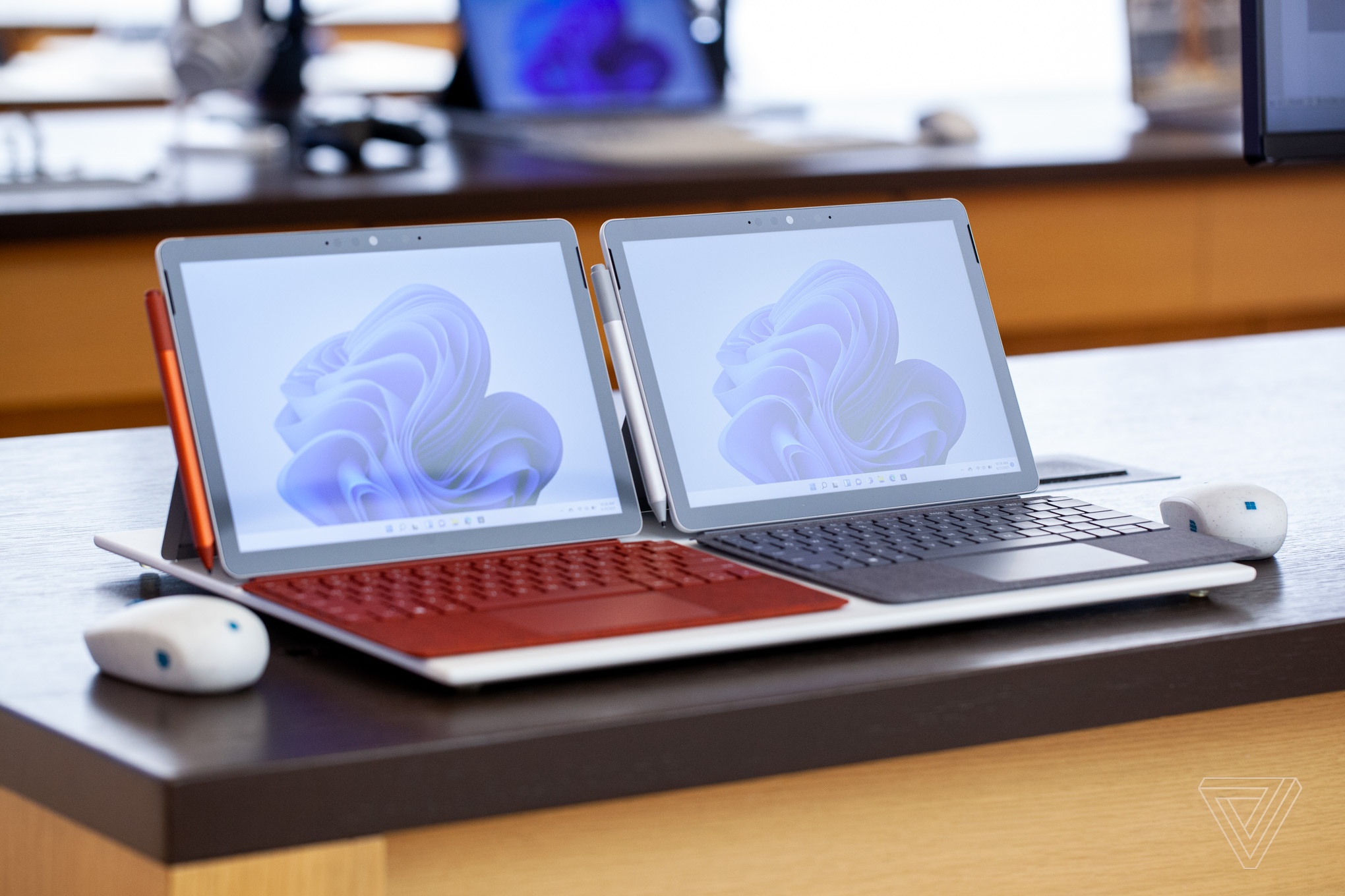 Microsoft ra mat Surface Laptop Studio va Surface Pro 8 anh 16