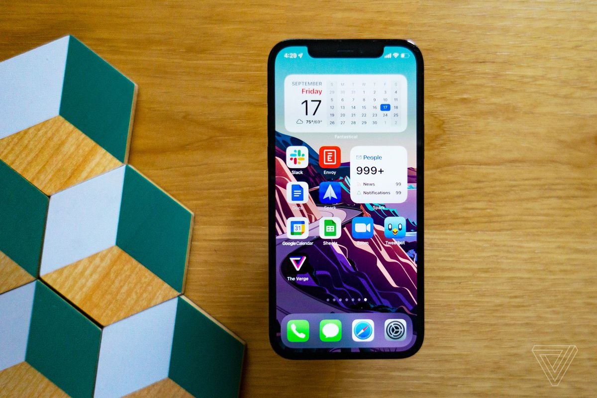 Tinh nang an tren iOS 15 giup ban su dung iPhone tot hon hinh anh