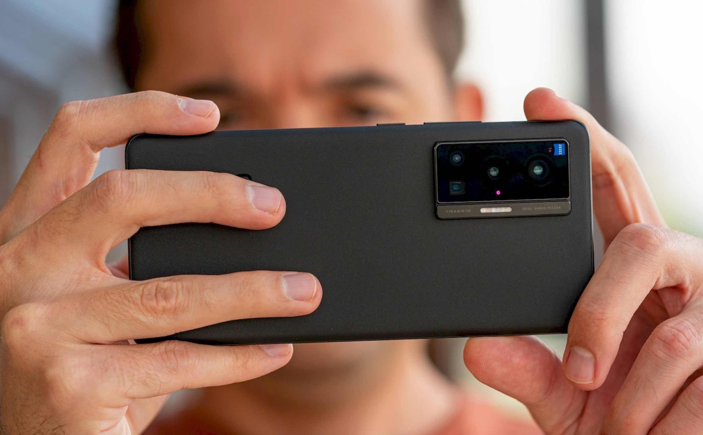 Loat smartphone sap len ke trong thang 10 anh 7