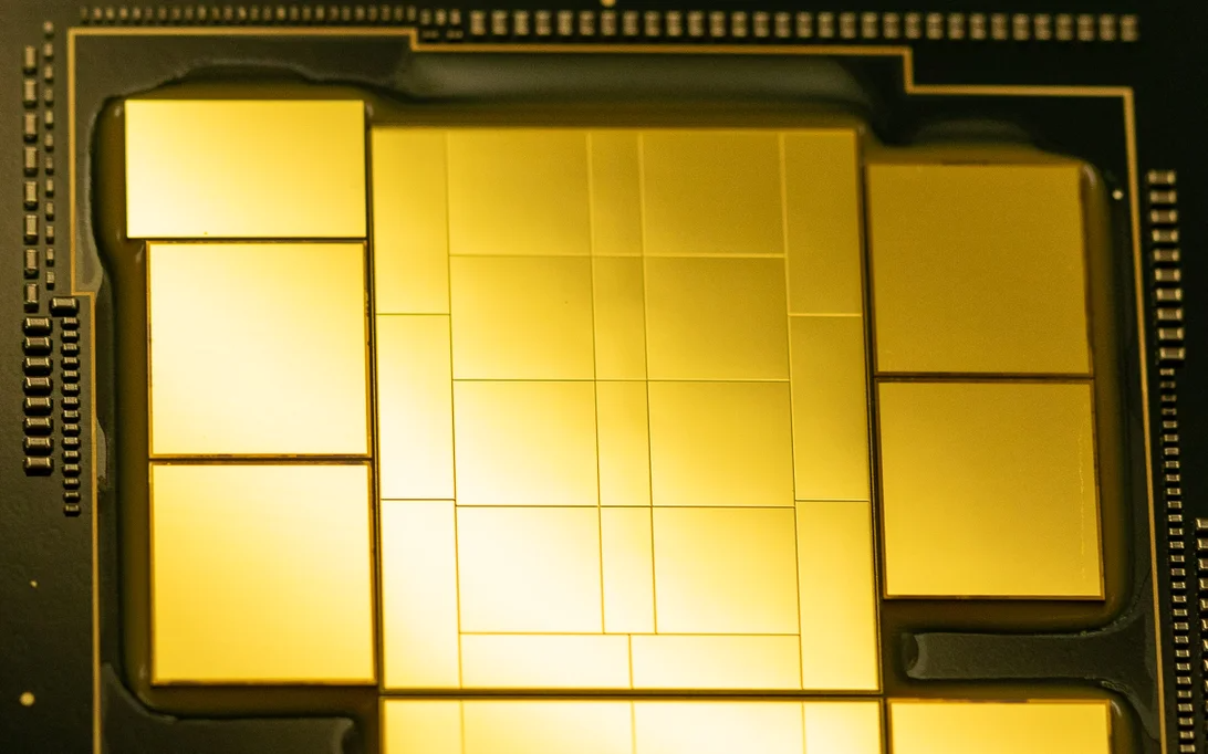 Ben trong nha may chip 7 ty USD cua Intel anh 5