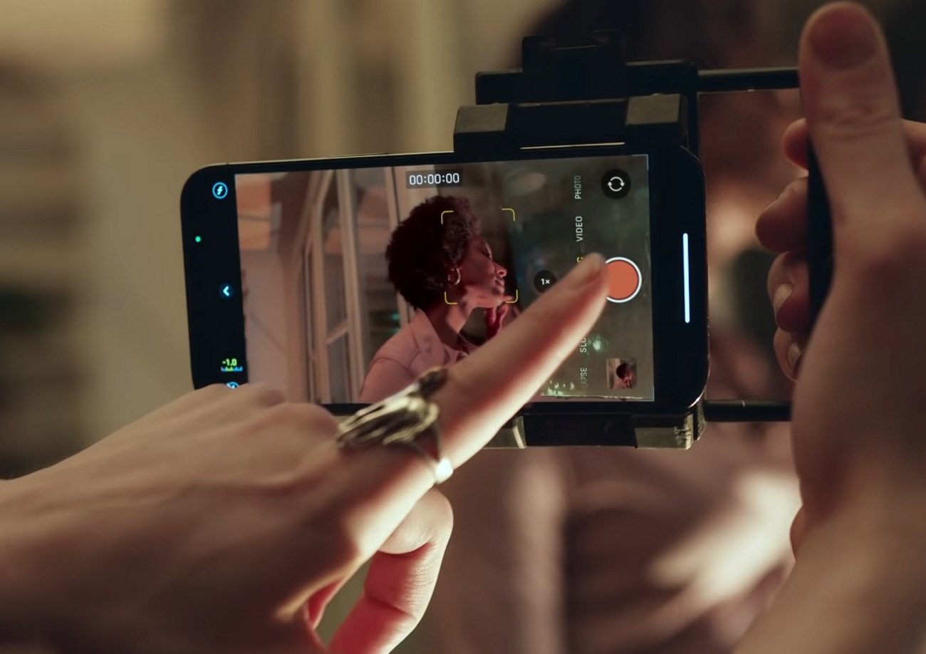 Nang cap dang cho doi tren iPhone 14 Pro anh 3