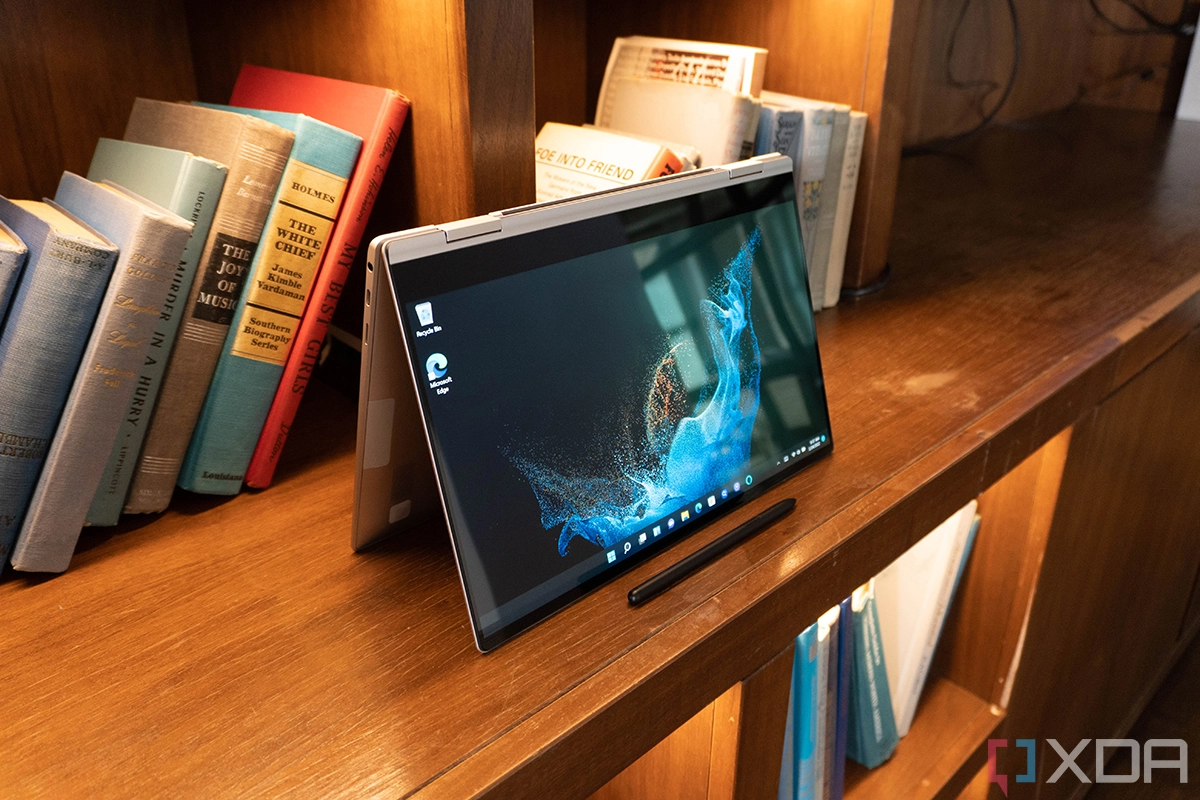 Samsung ra mat loat laptop moi tai MWC 2022 anh 2