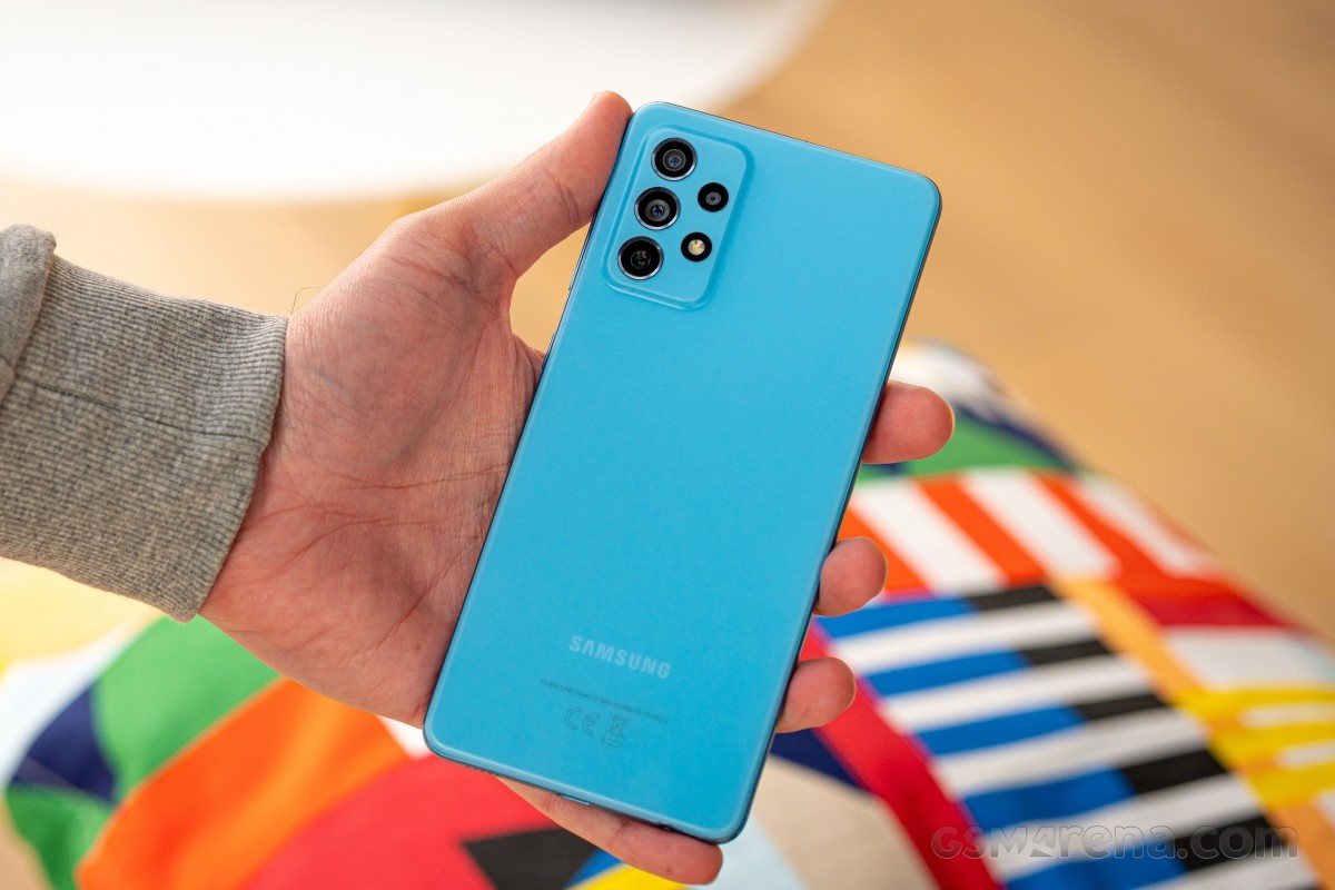 Samsung ra mat smartphone moi vao 17/3 hinh anh