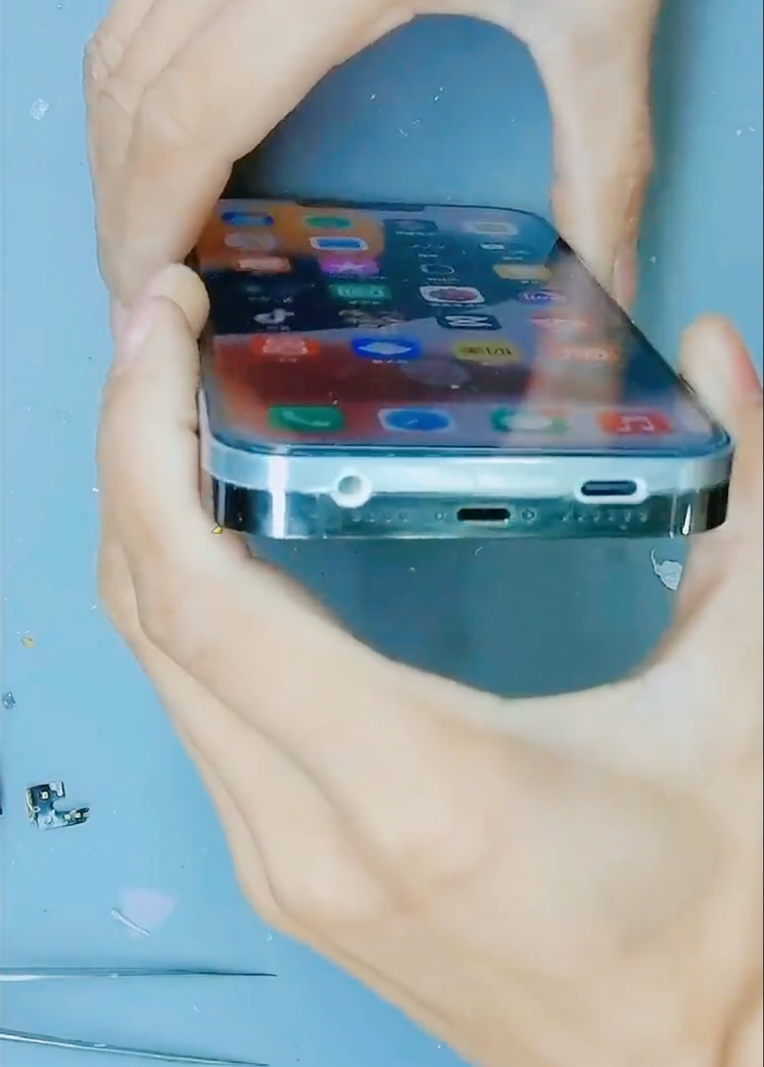 'Do' iPhone 13 Pro Max voi cong 3, 5 mm anh 1