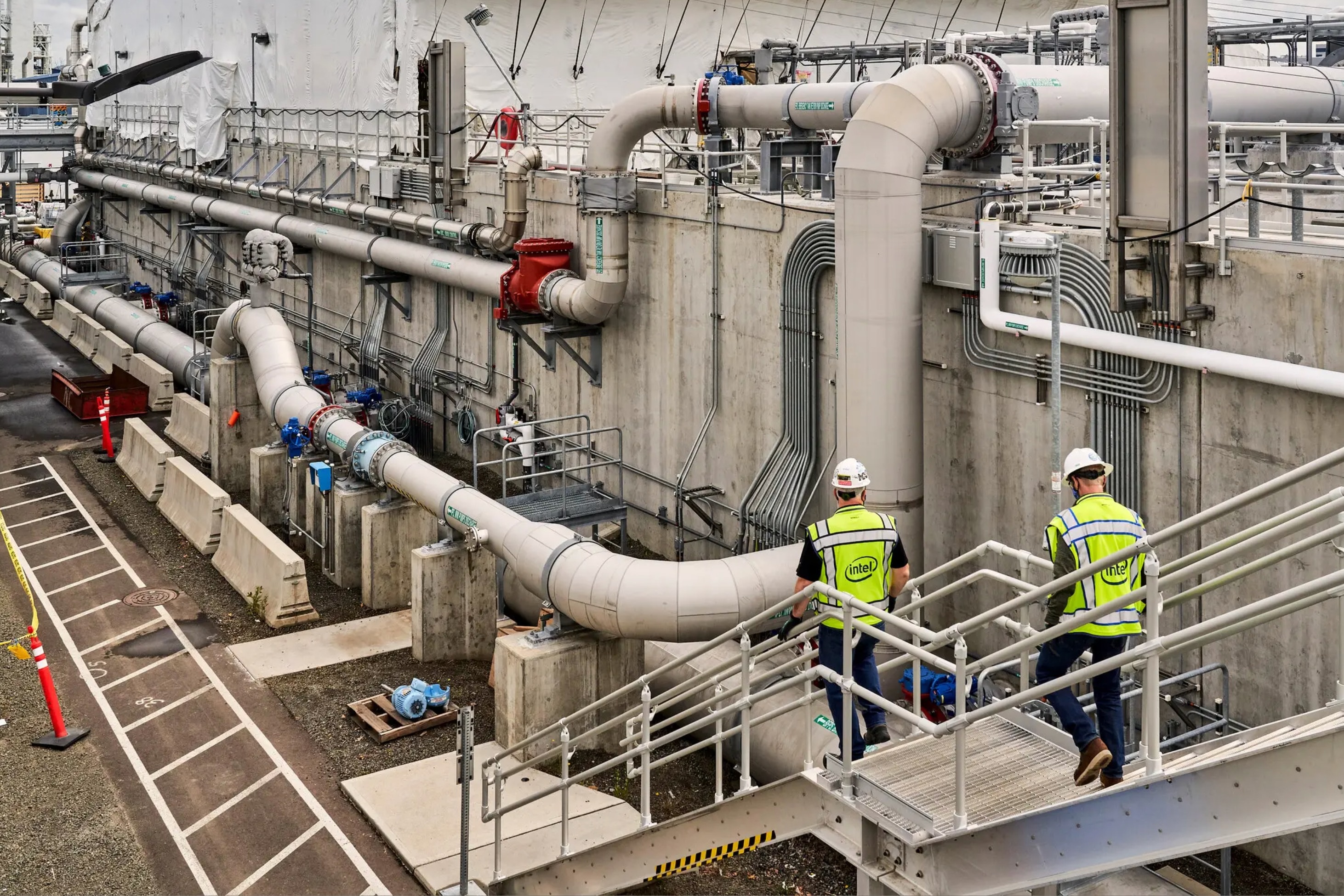 Cách Intel sản xuất những con chip nhỏ bé ảnh 5 Cach Intel san xuat nhung con chip nho be anh 5