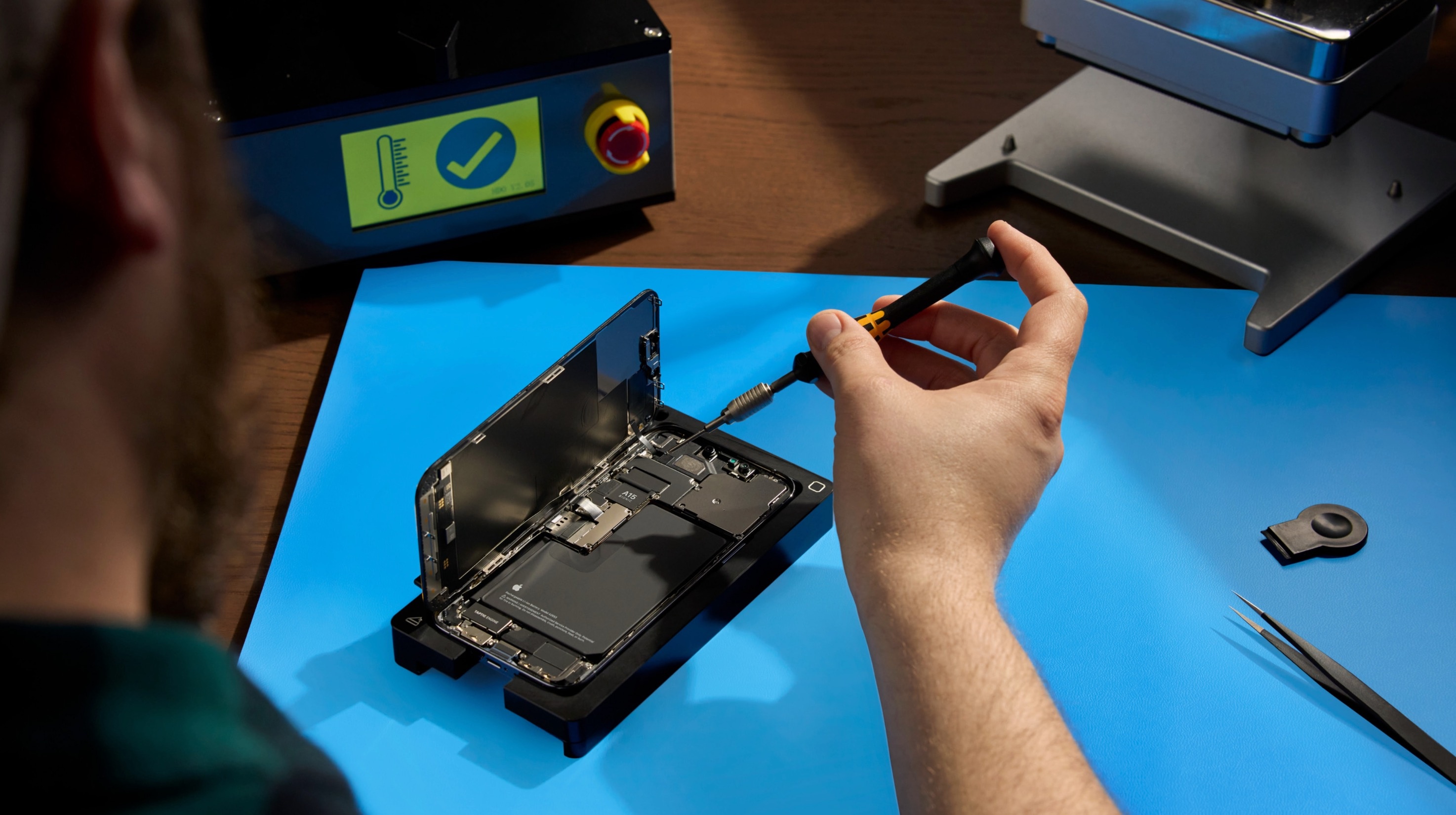 Apple ban cay lay SIM gia 4 USD anh 11