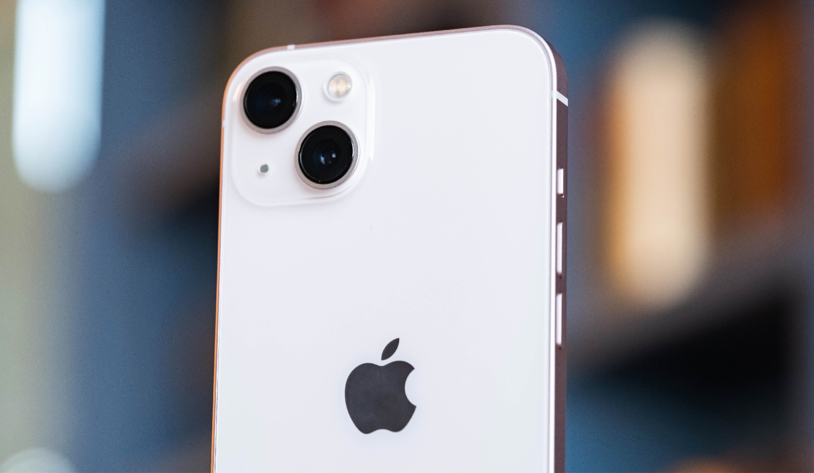 iPhone 13 la smartphone ban chay nhat the gioi anh 2