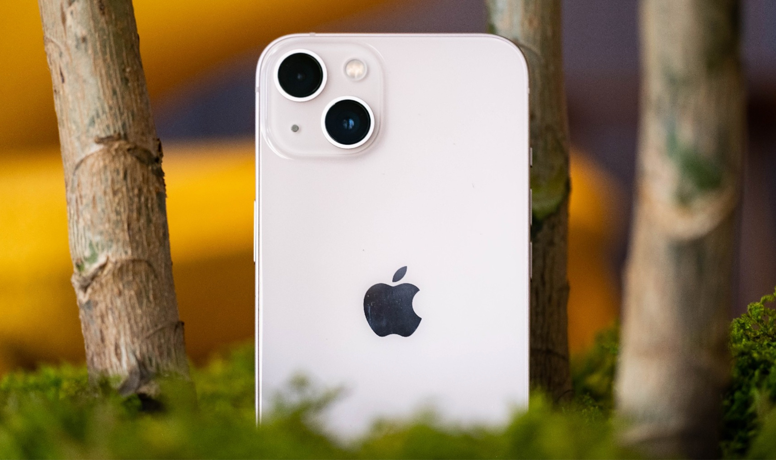 Gia thay pin iPhone 14 sap tang hinh anh