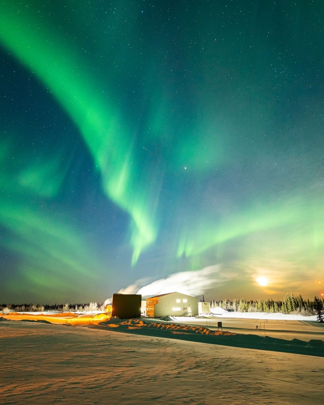 Chang sinh vien chup anh tot nghiep cung nguyet thuc anh 4