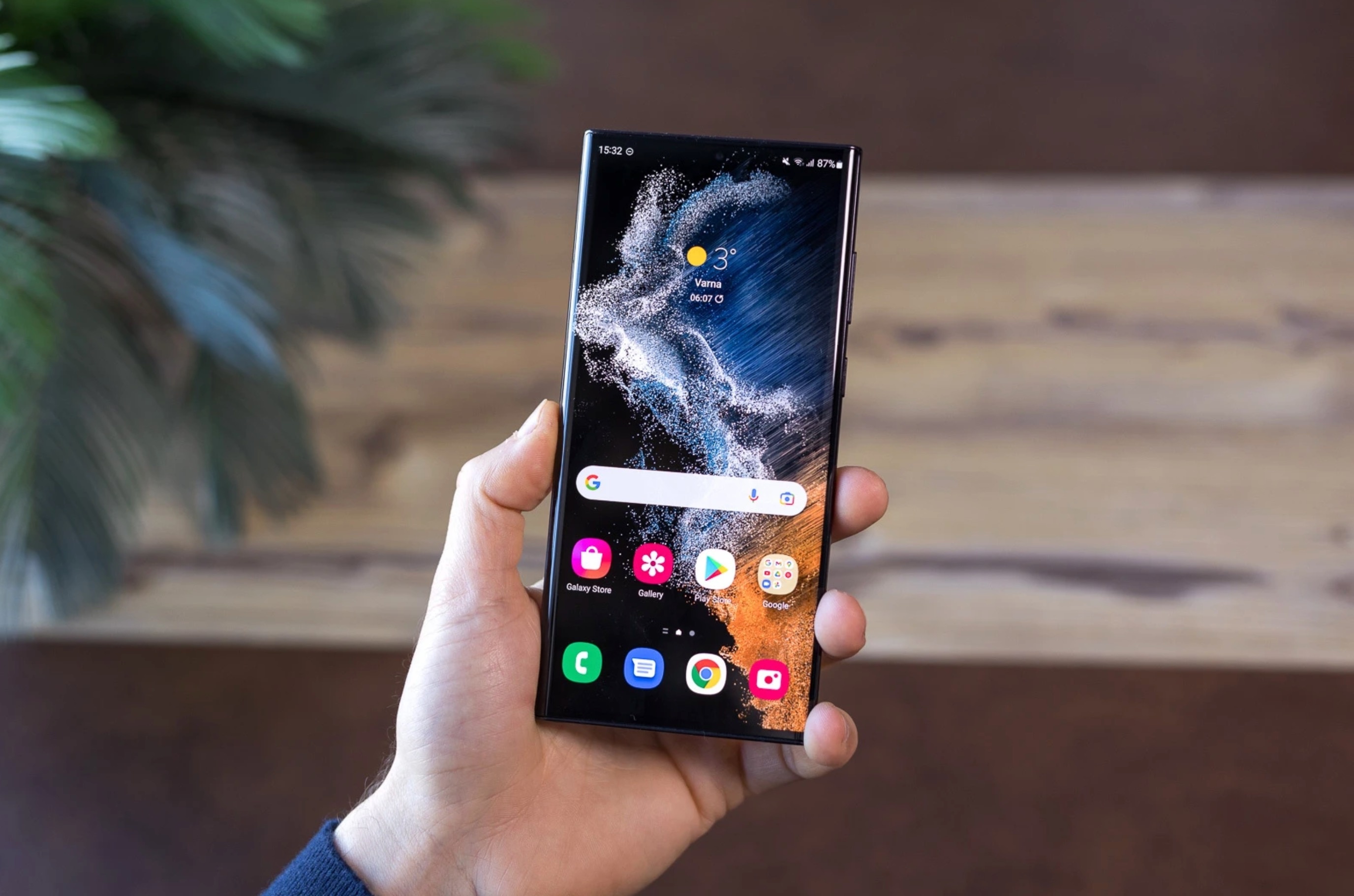 Thi phan dien thoai Samsung cao nhat trong 5 nam hinh anh