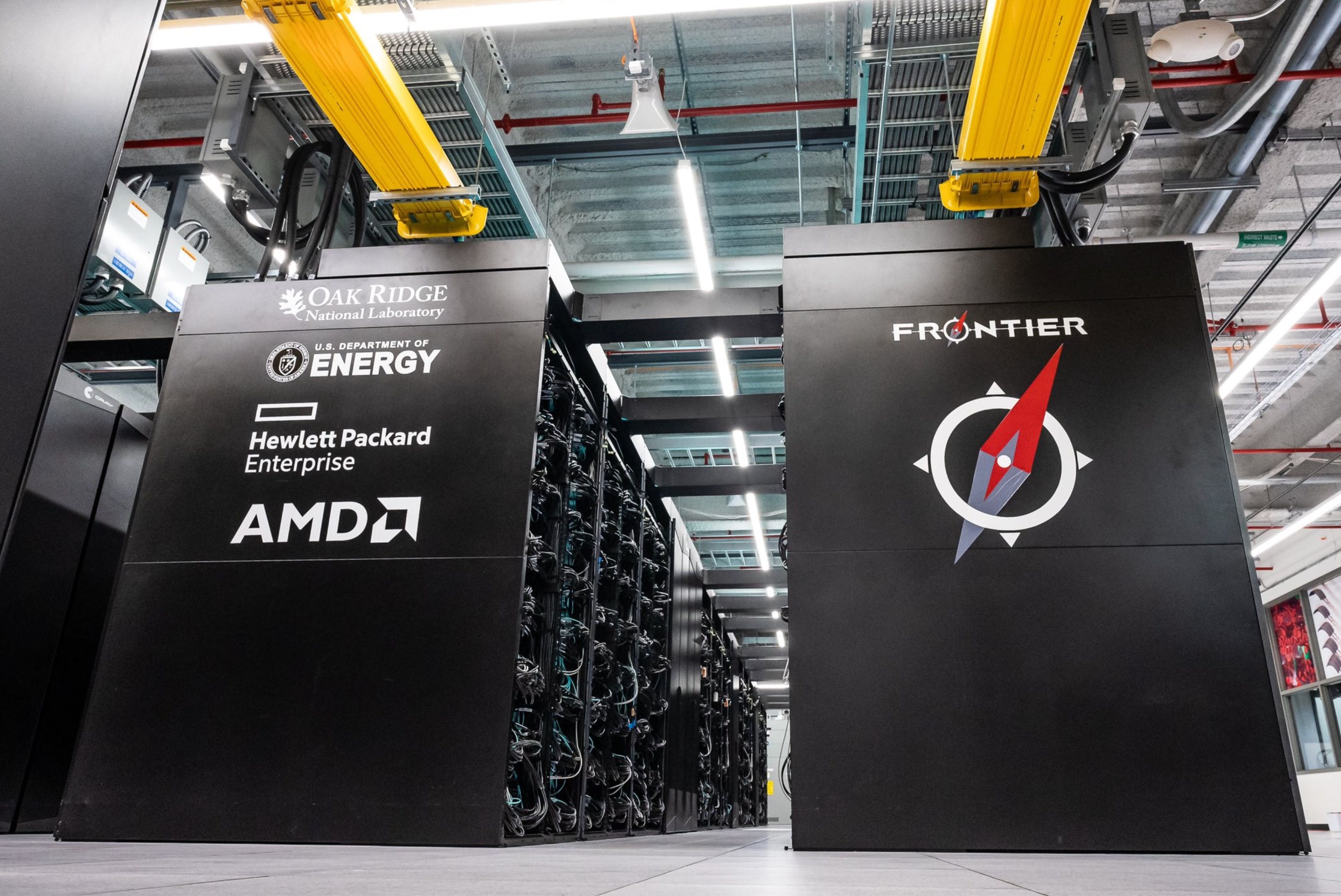 Suc manh cua sieu may tinh Frontier anh 1