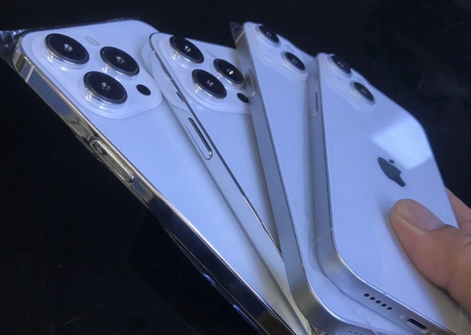 Mo hinh iPhone 14 lo dien hinh anh