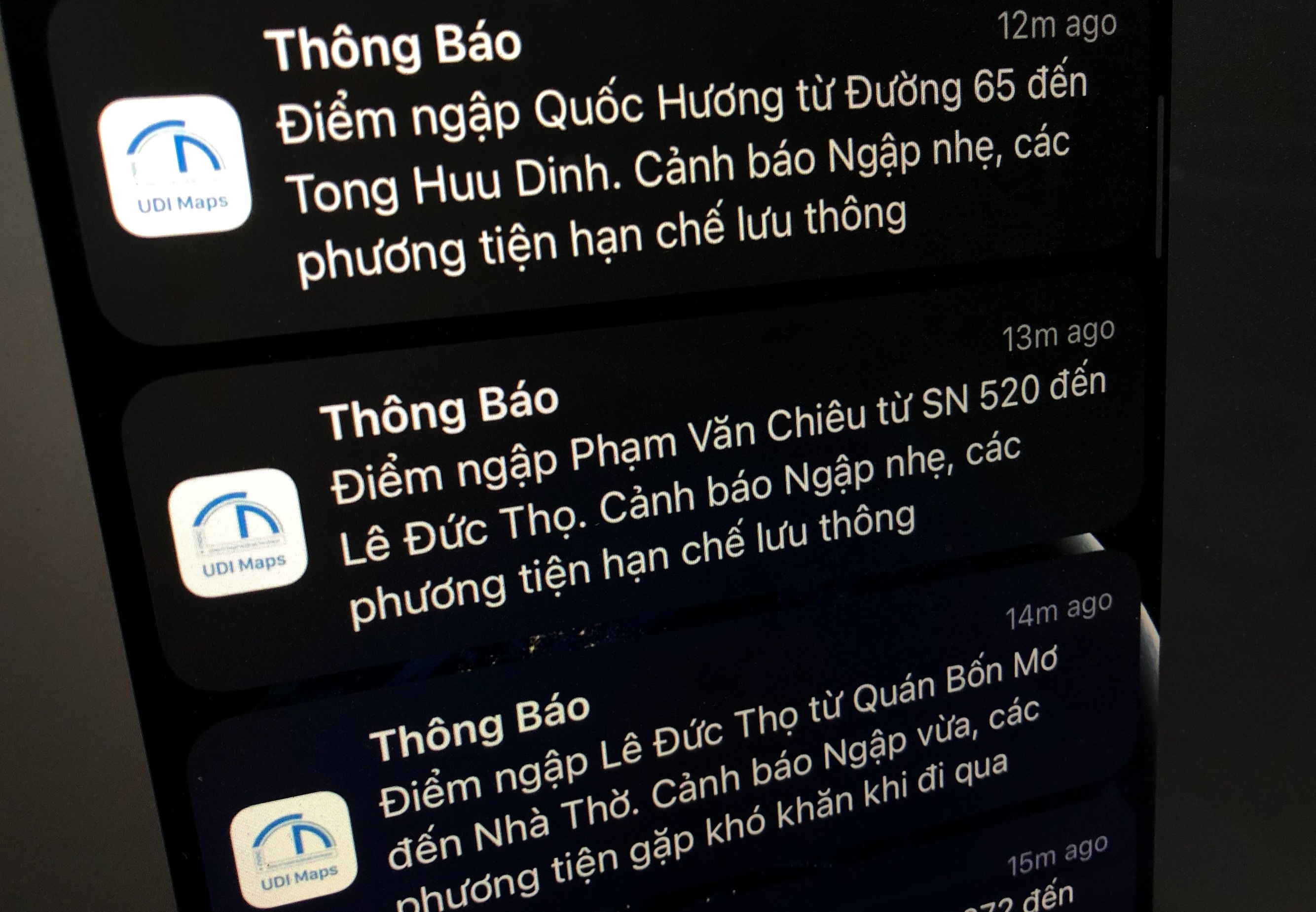 Cach dung app canh bao duong ngap tai TP.HCM hinh anh
