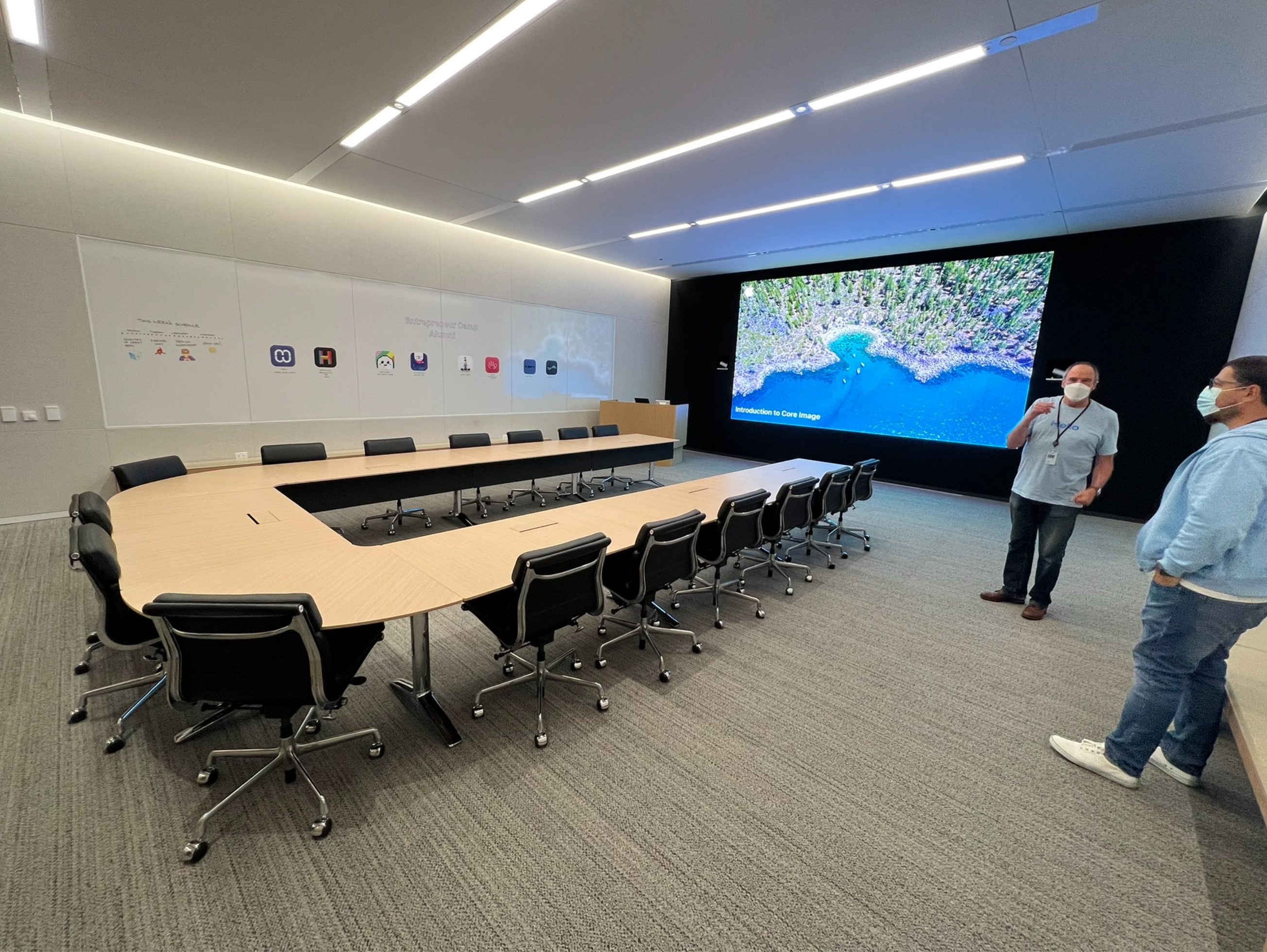 Su kien dac biet nhat trong 2 nam qua cua Apple anh 5