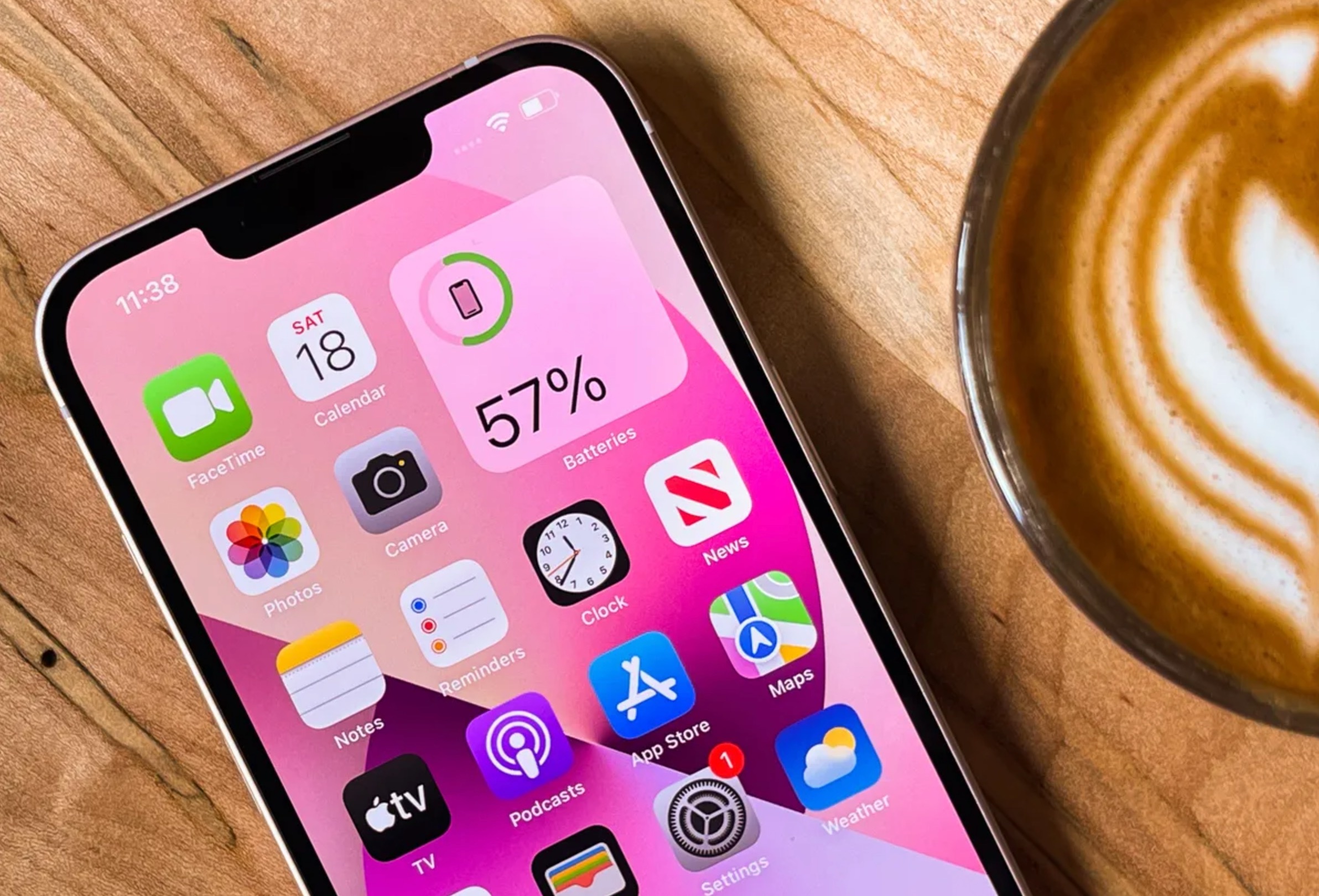 iPhone 13 la smartphone ban chay nhat the gioi hinh anh