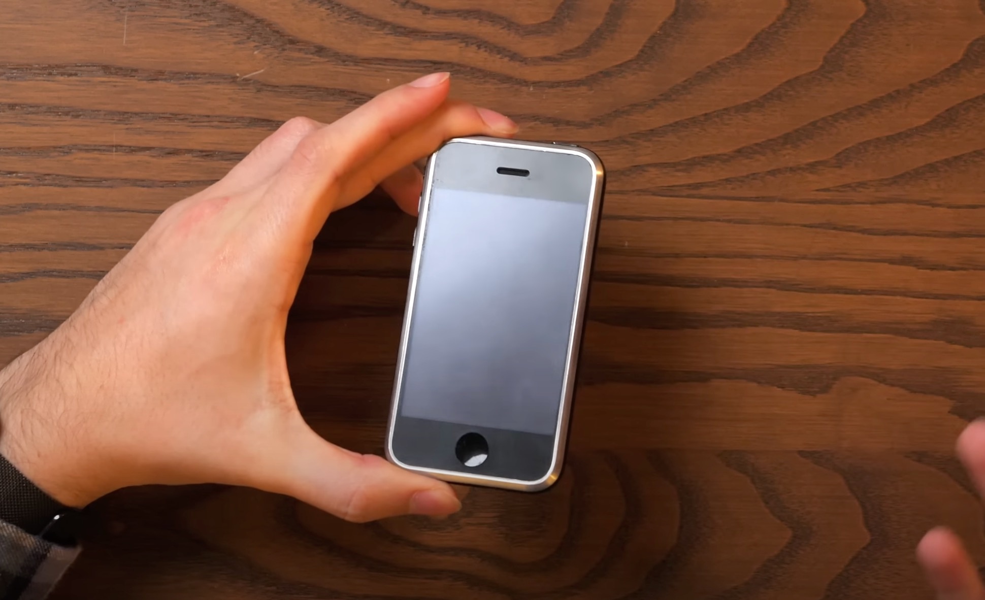 Ban thu nghiem cua iPhone doi dau anh 2