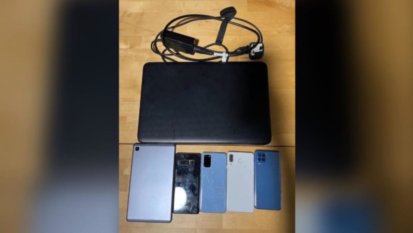 Singapore bat nguoi de doa ong Ly Hien Long anh 1