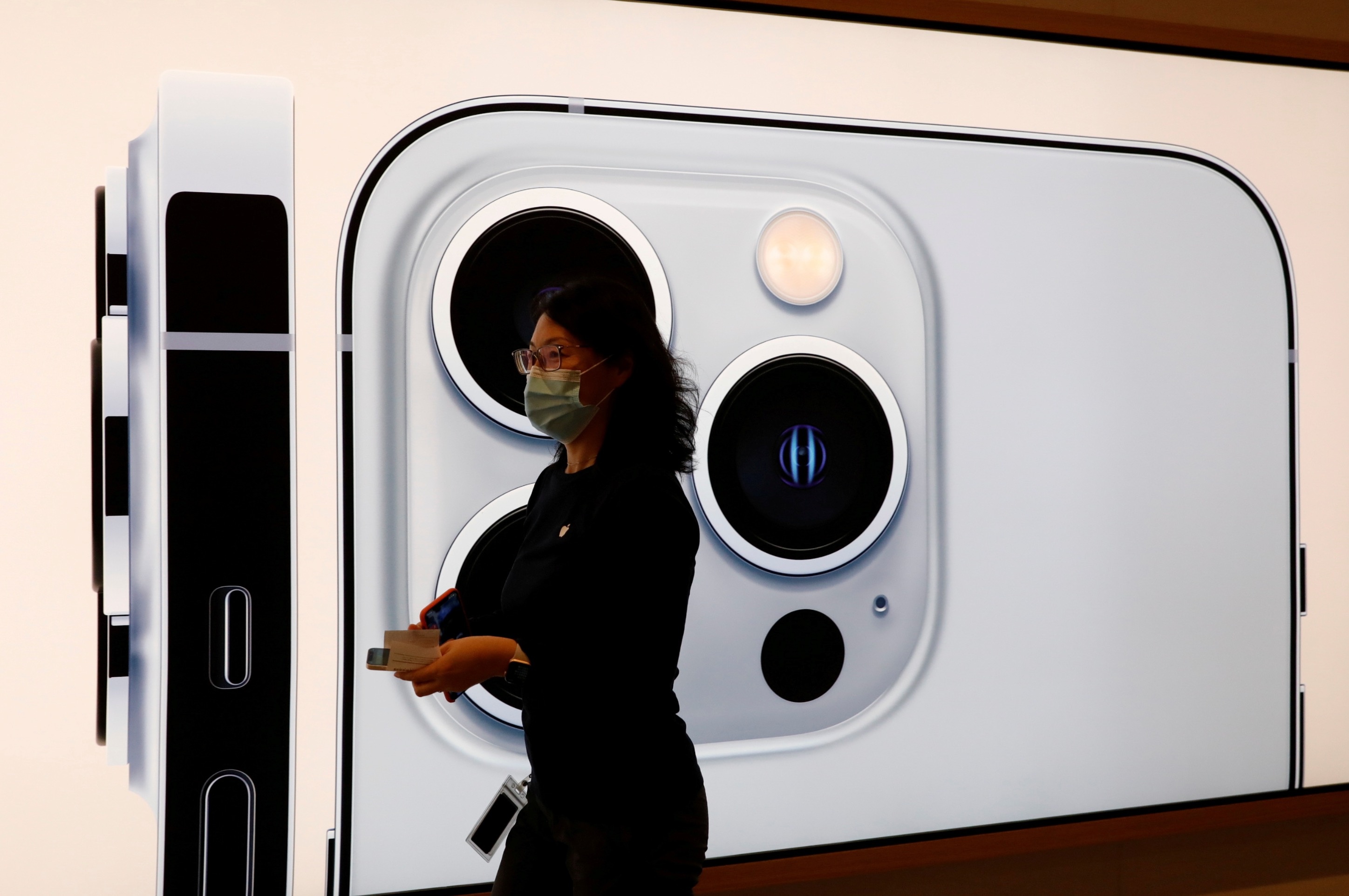 Nha ban le lo 'mat Tet' vi Apple tre hen hinh anh