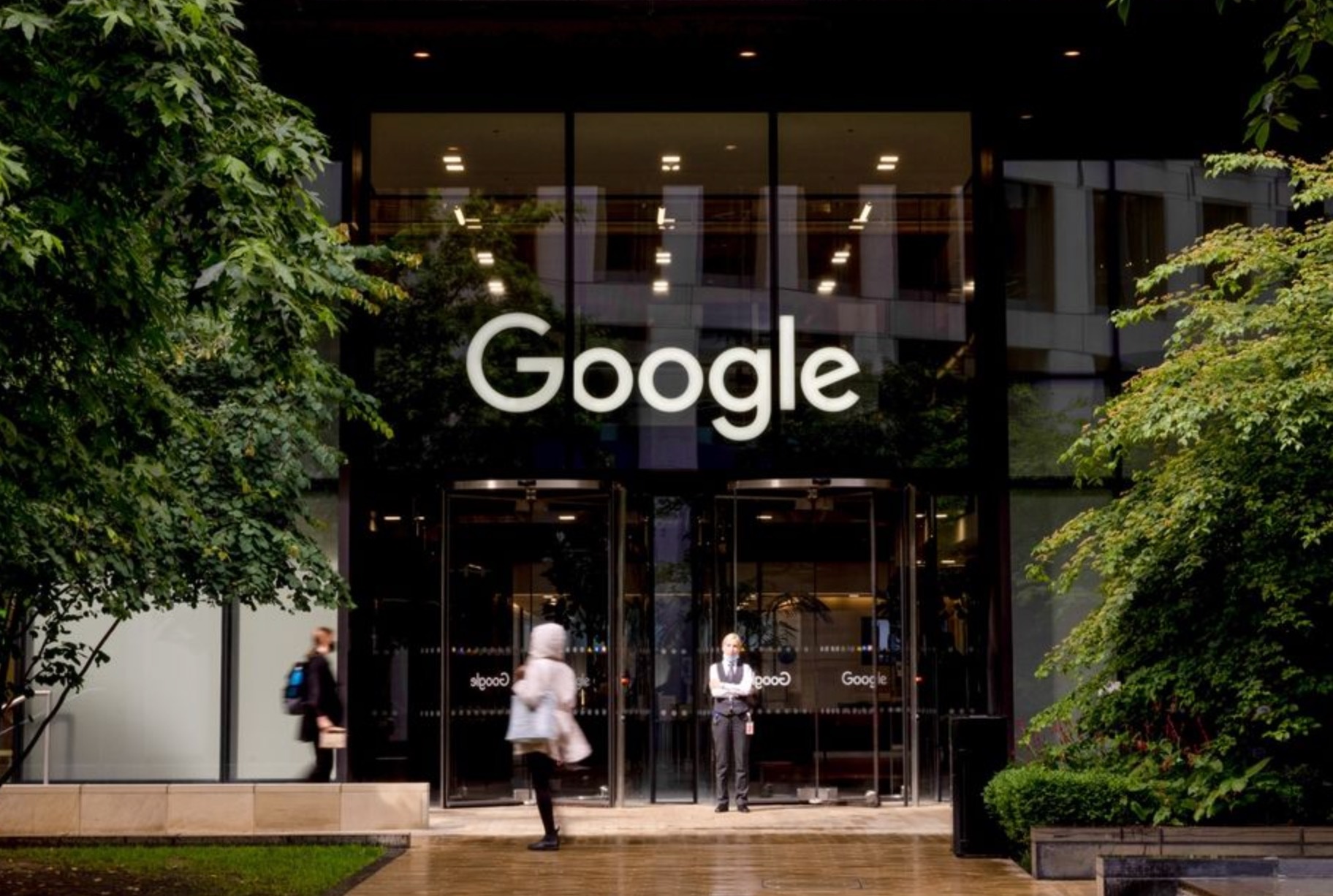 Nang nong ky luc tai Anh khien may chu Google dung hoat dong hinh anh